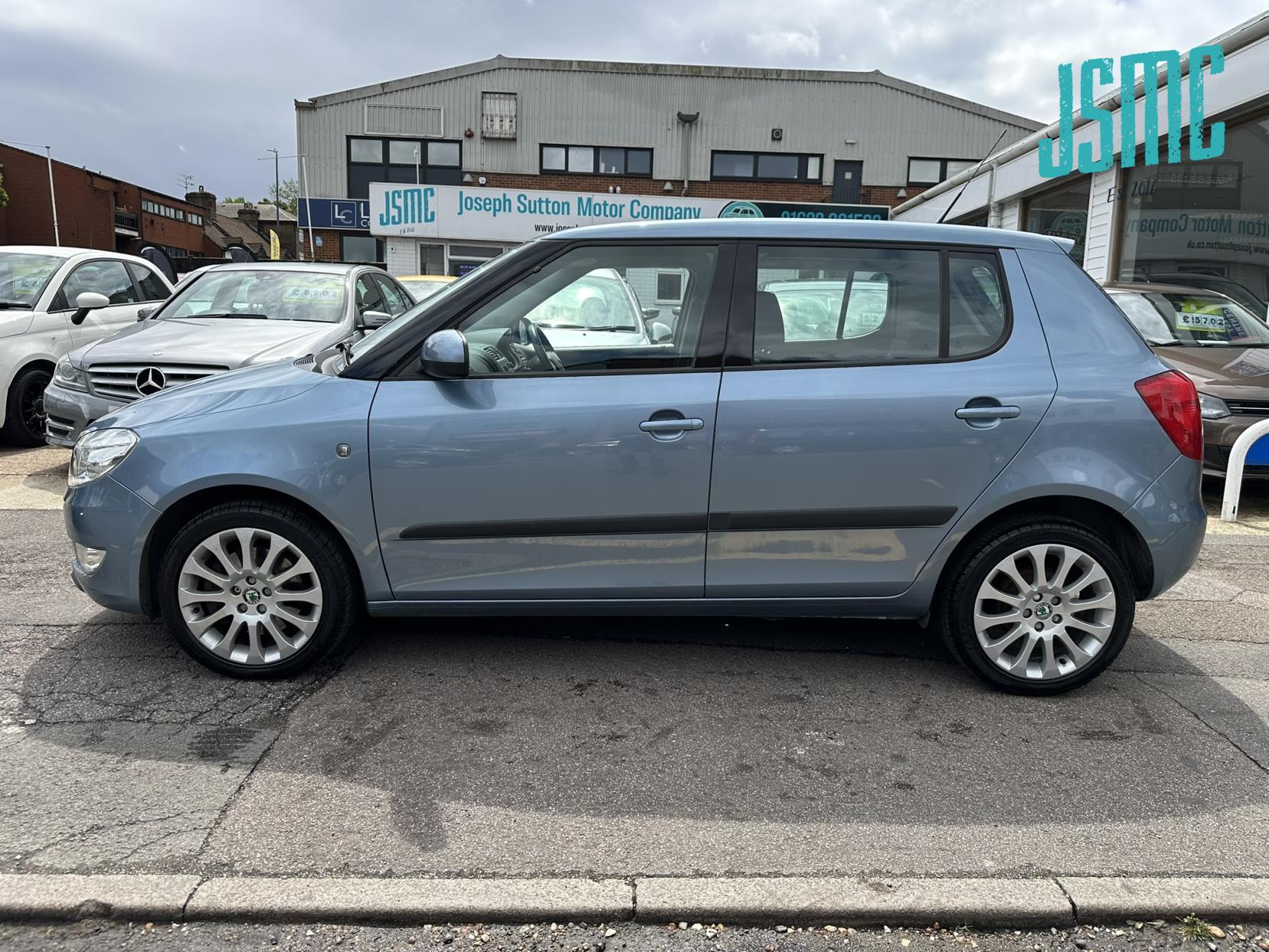 Skoda Fabia 1.2 TSI Elegance Hatchback 5dr Petrol DSG Euro 5 (105 ps)