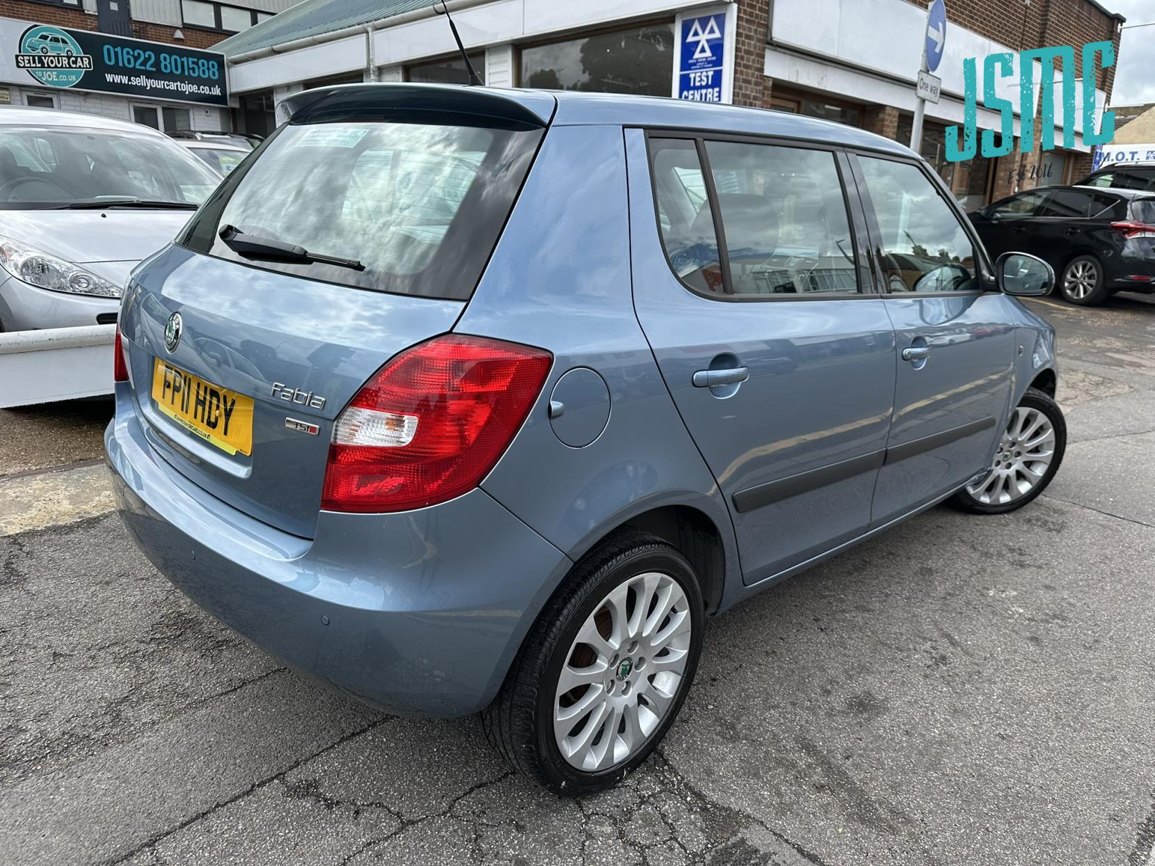 Skoda Fabia 1.2 TSI Elegance Hatchback 5dr Petrol DSG Euro 5 (105 ps)