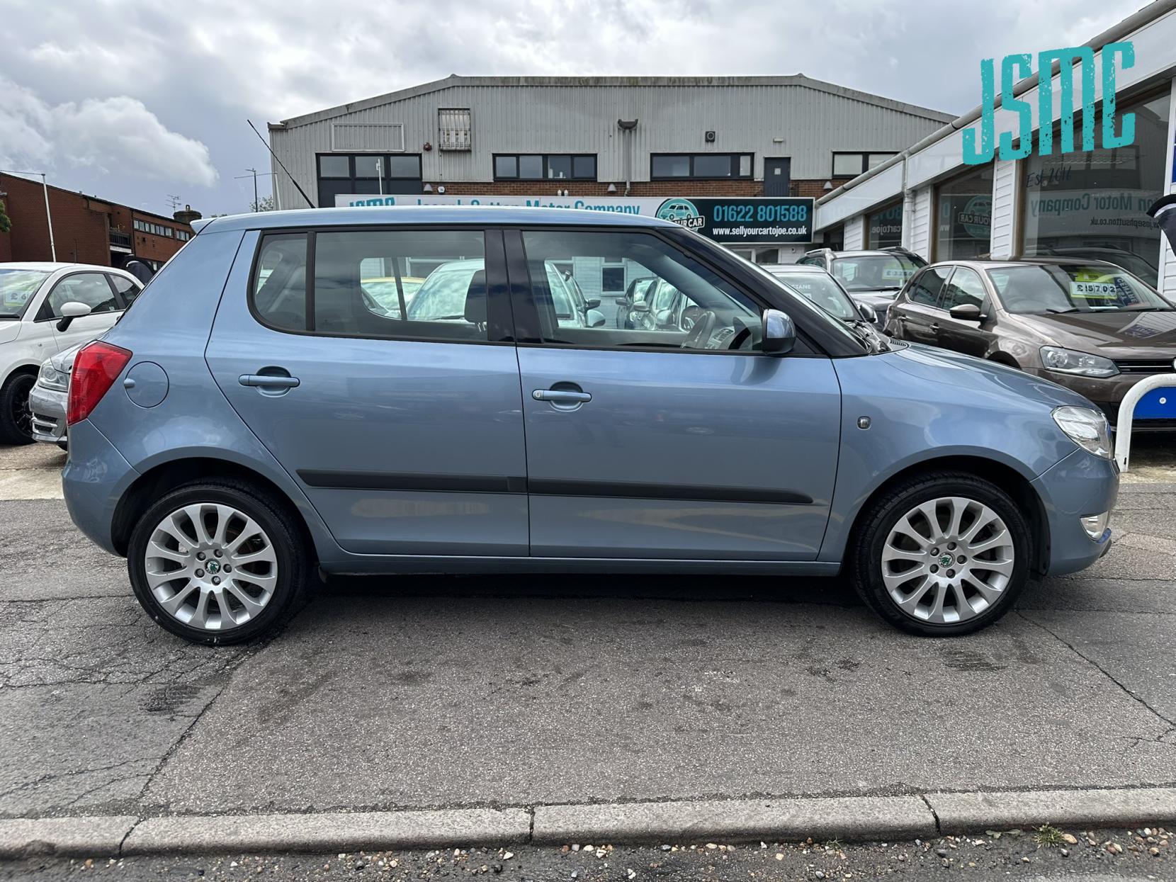 Skoda Fabia 1.2 TSI Elegance Hatchback 5dr Petrol DSG Euro 5 (105 ps)
