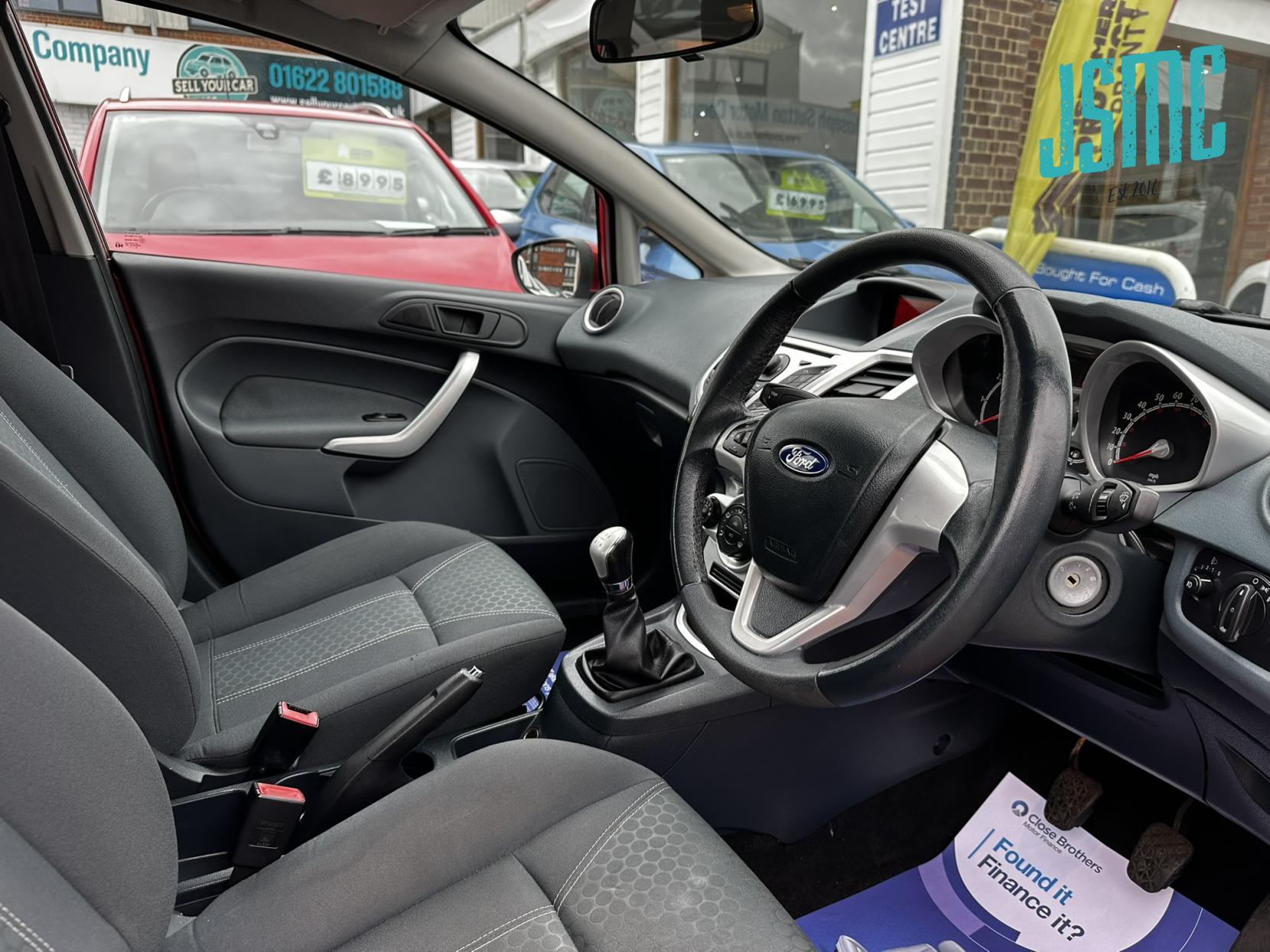 Ford Fiesta 1.25 Zetec Hatchback 5dr Petrol Manual (133 g/km, 81 bhp)