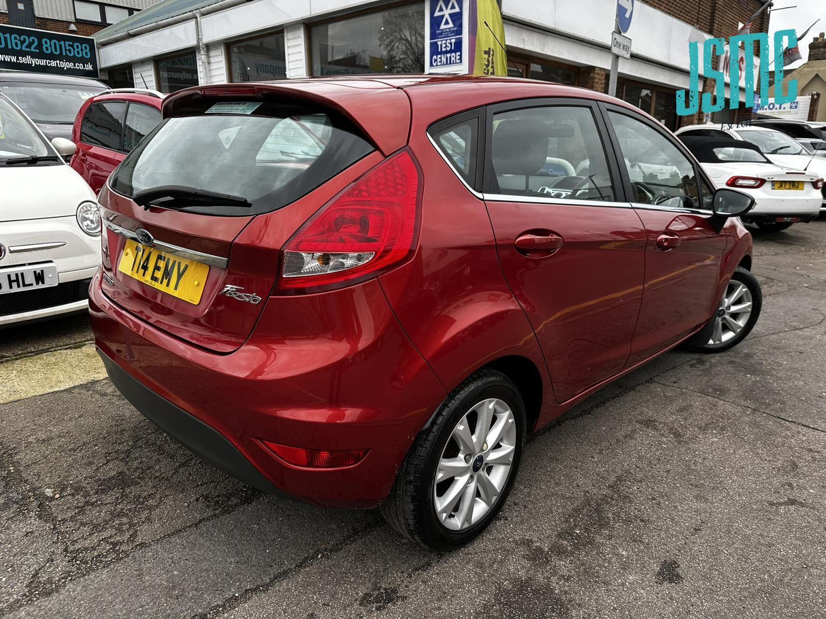 Ford Fiesta 1.25 Zetec Hatchback 5dr Petrol Manual (133 g/km, 81 bhp)