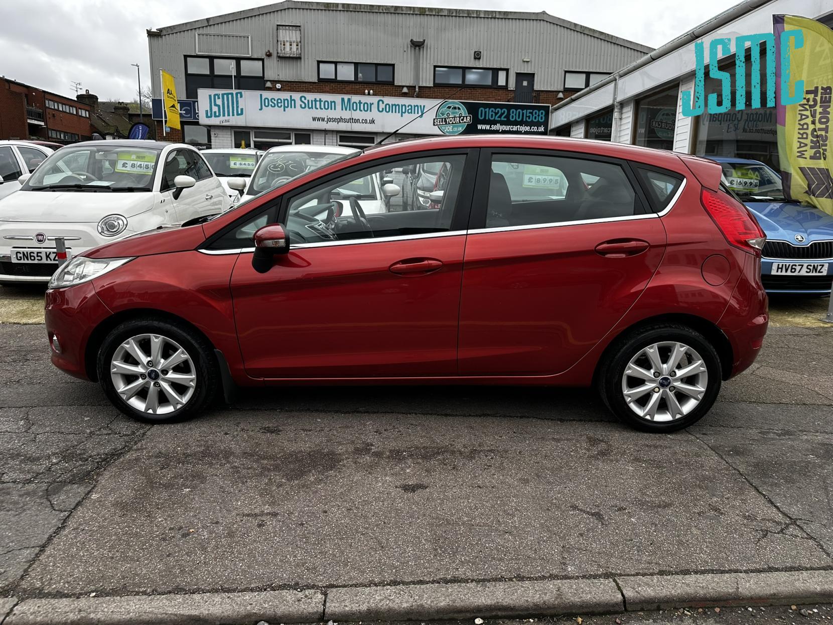 Ford Fiesta 1.25 Zetec Hatchback 5dr Petrol Manual (133 g/km, 81 bhp)
