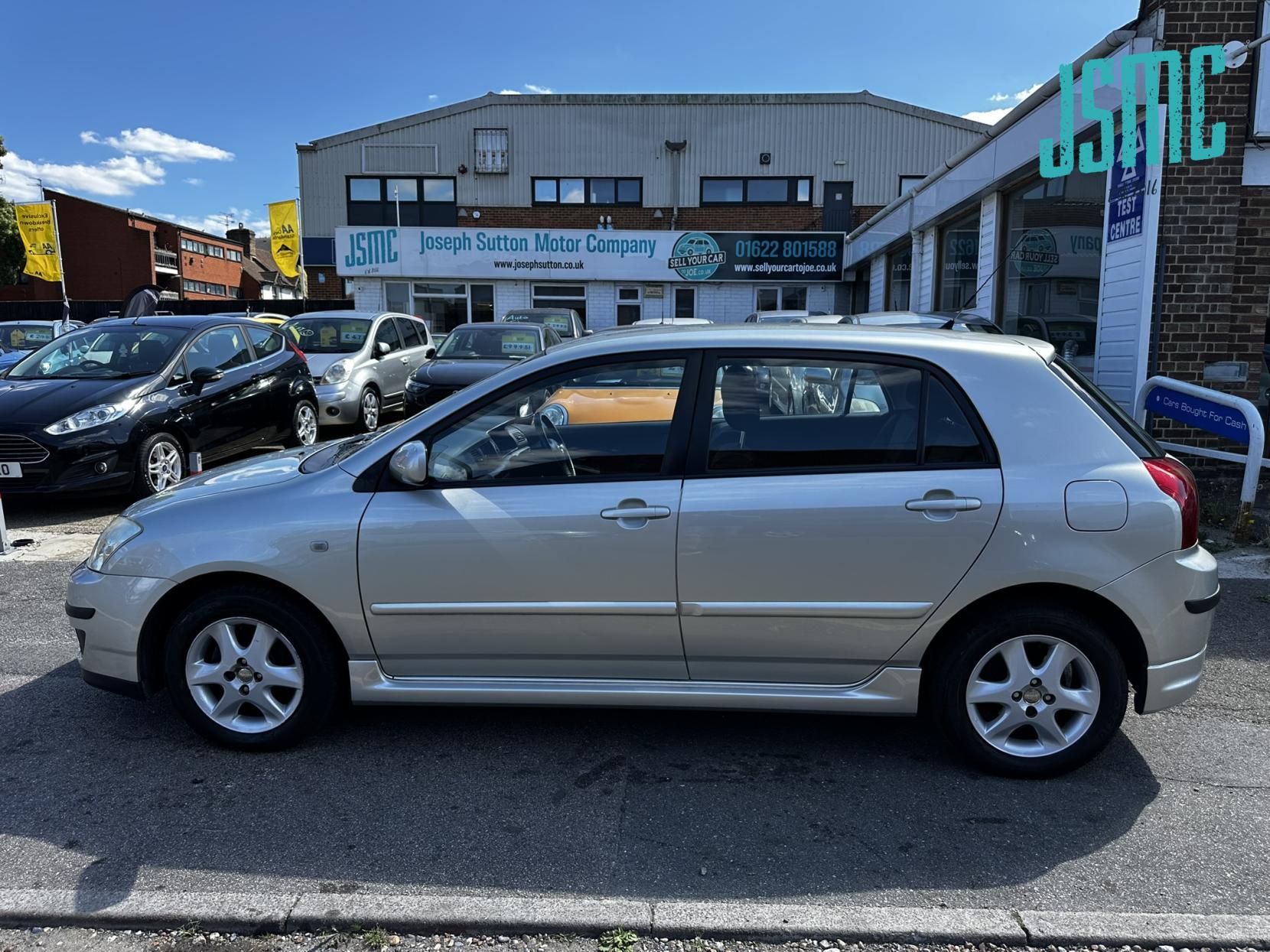 Toyota Corolla 1.6 VVT-i Colour Collection Hatchback 5dr Petrol Automatic (190 g/km, 109 bhp)