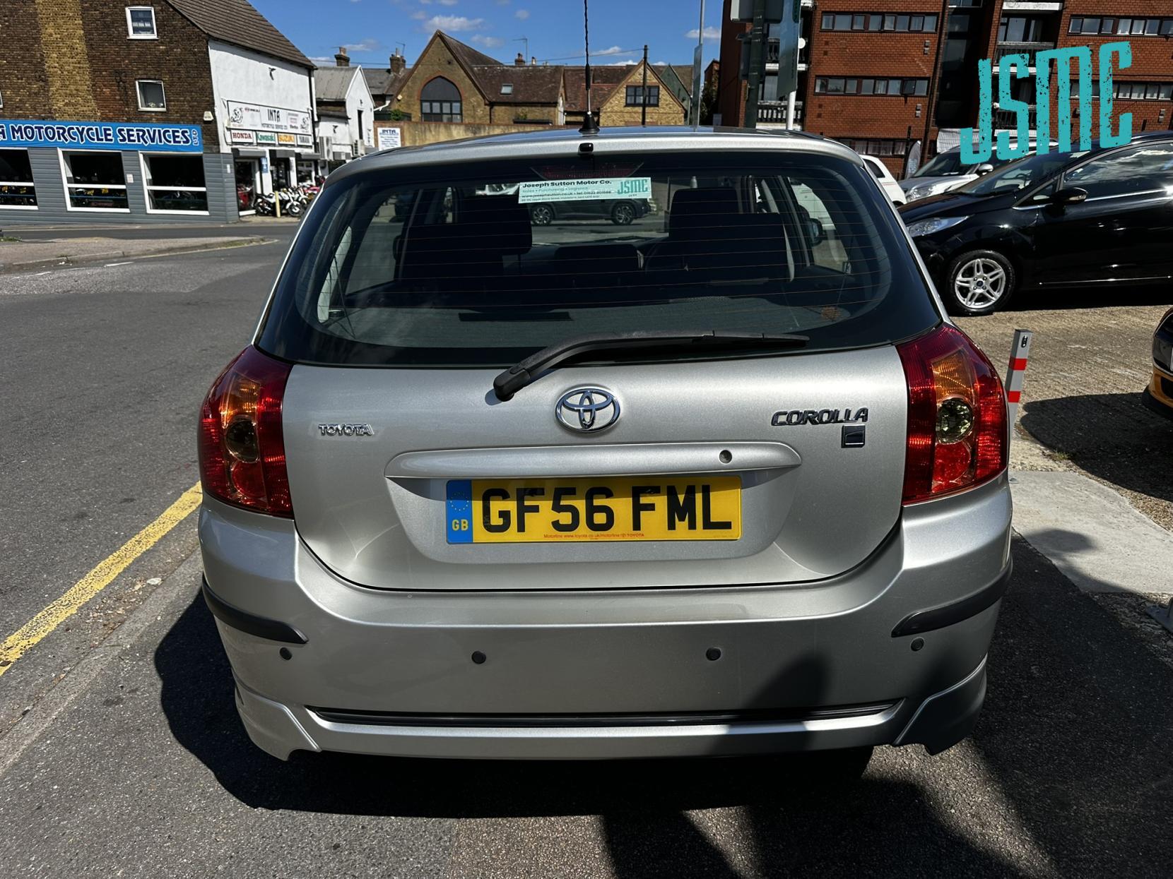Toyota Corolla 1.6 VVT-i Colour Collection Hatchback 5dr Petrol Automatic (190 g/km, 109 bhp)