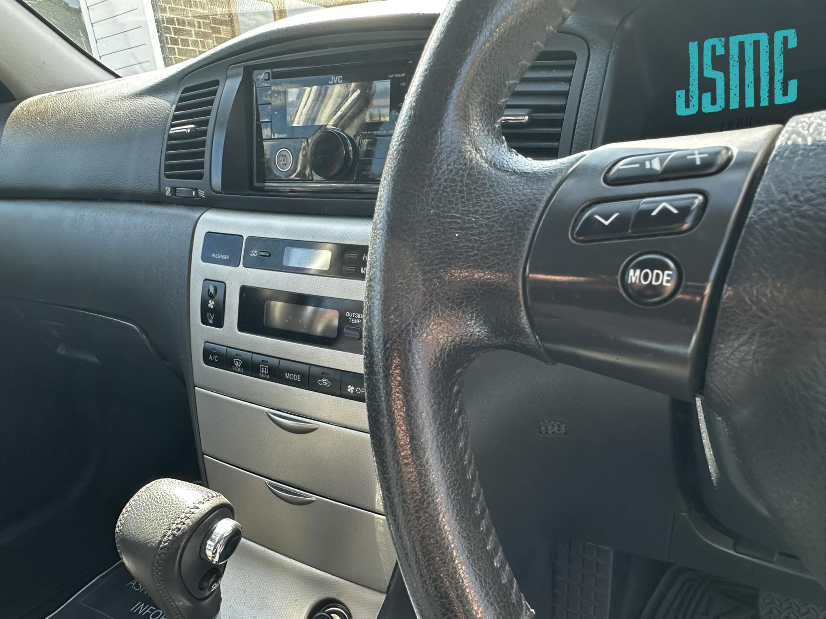 Toyota Corolla 1.6 VVT-i Colour Collection Hatchback 5dr Petrol Automatic (190 g/km, 109 bhp)