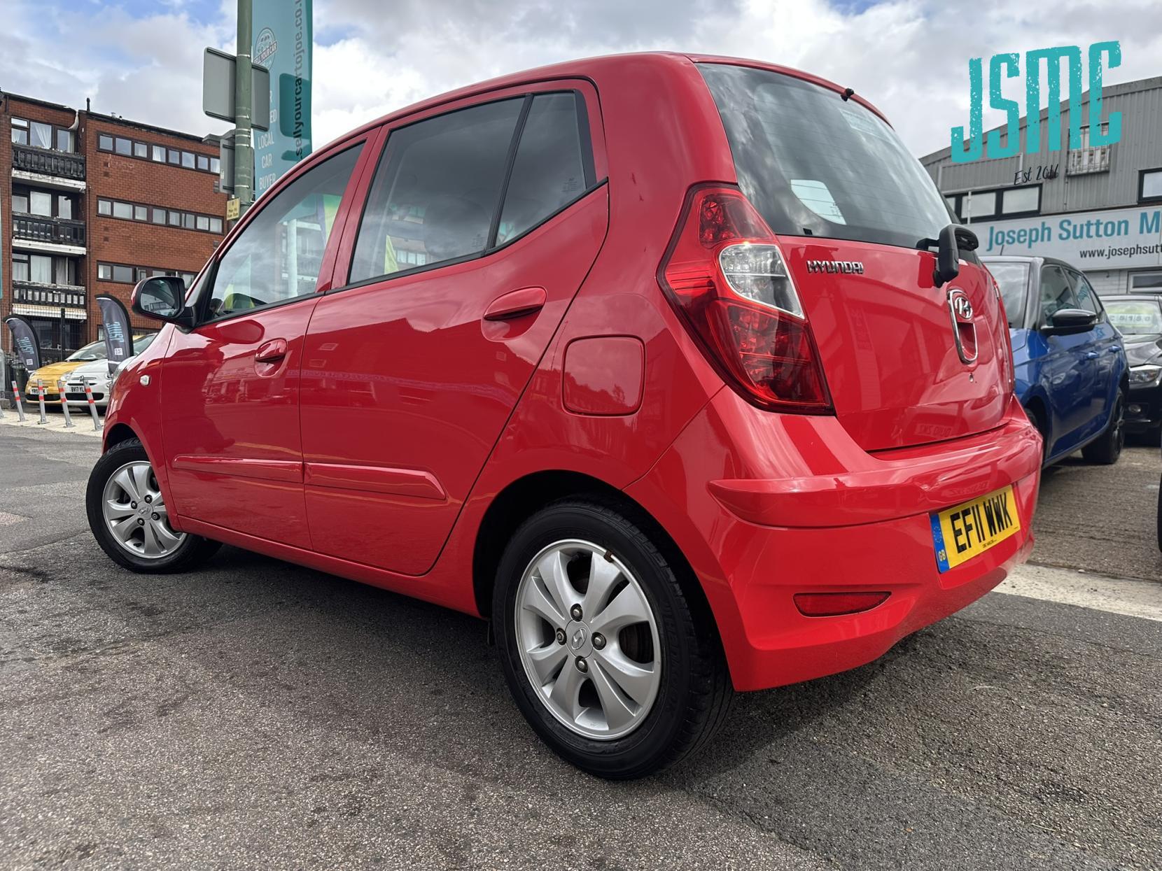 Hyundai i10 1.2 Active Hatchback 5dr Petrol Auto Euro 5 (85 bhp)