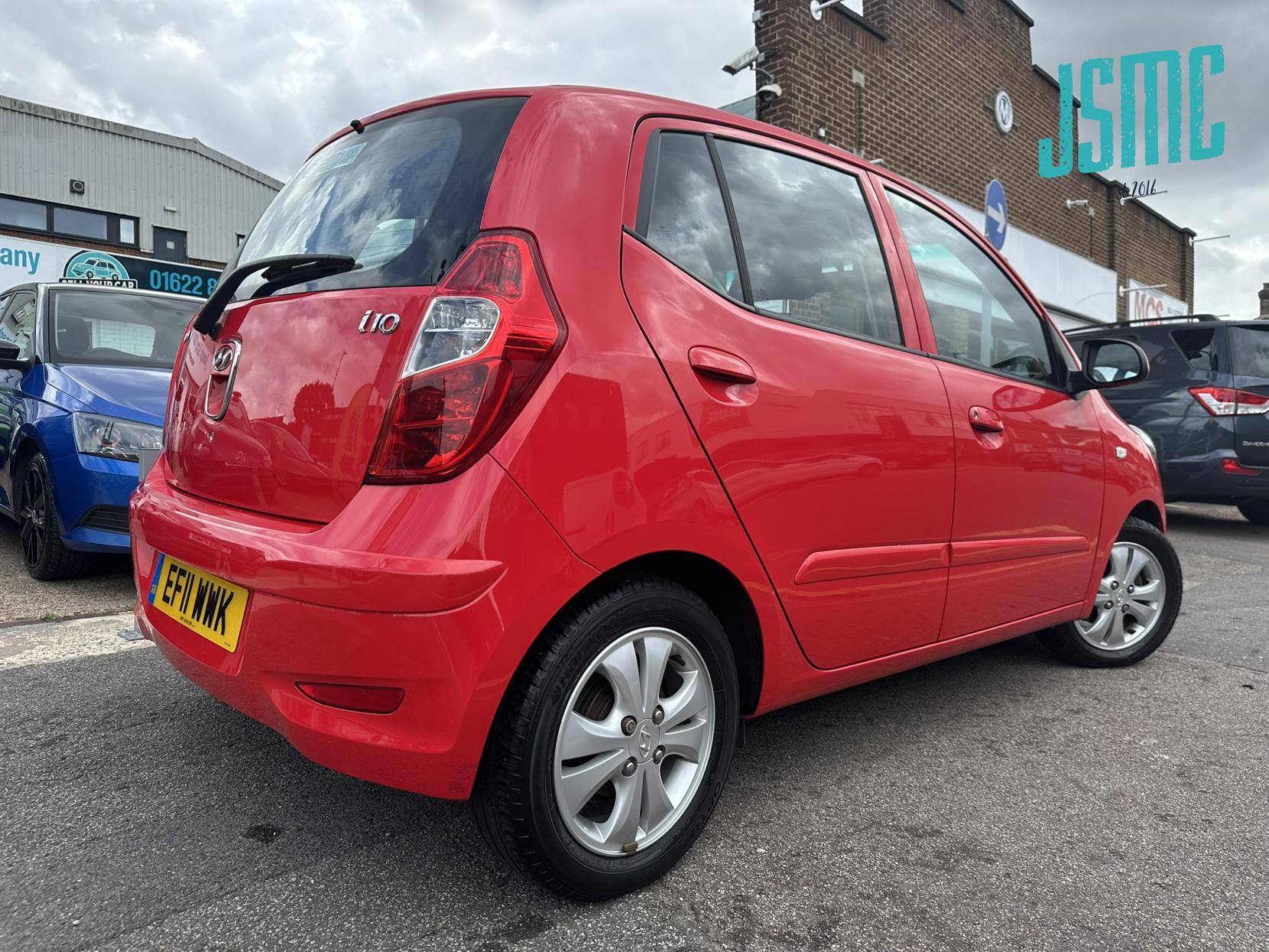 Hyundai i10 1.2 Active Hatchback 5dr Petrol Auto Euro 5 (85 bhp)