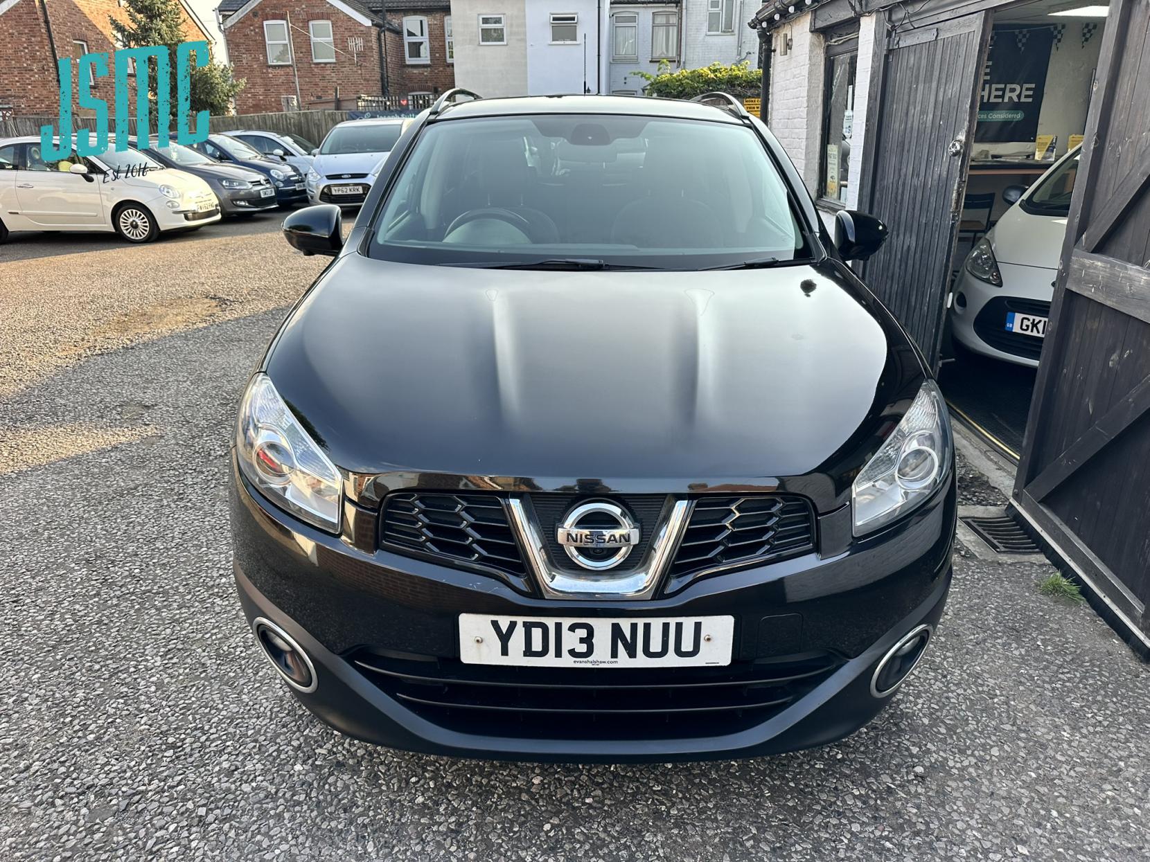 Nissan Qashqai 1.6 360 SUV 5dr Petrol Manual 2WD Euro 5 (117 ps)