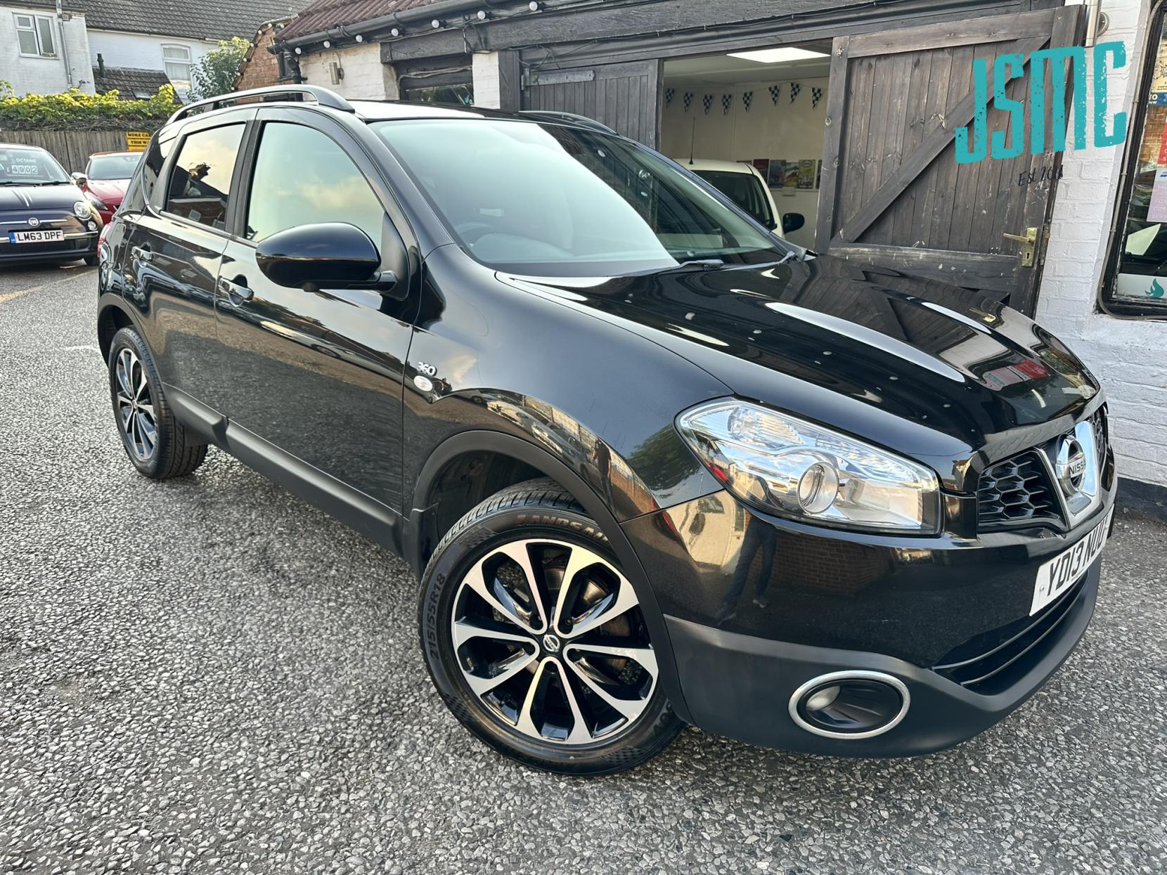 Nissan Qashqai 1.6 360 SUV 5dr Petrol Manual 2WD Euro 5 (117 ps)