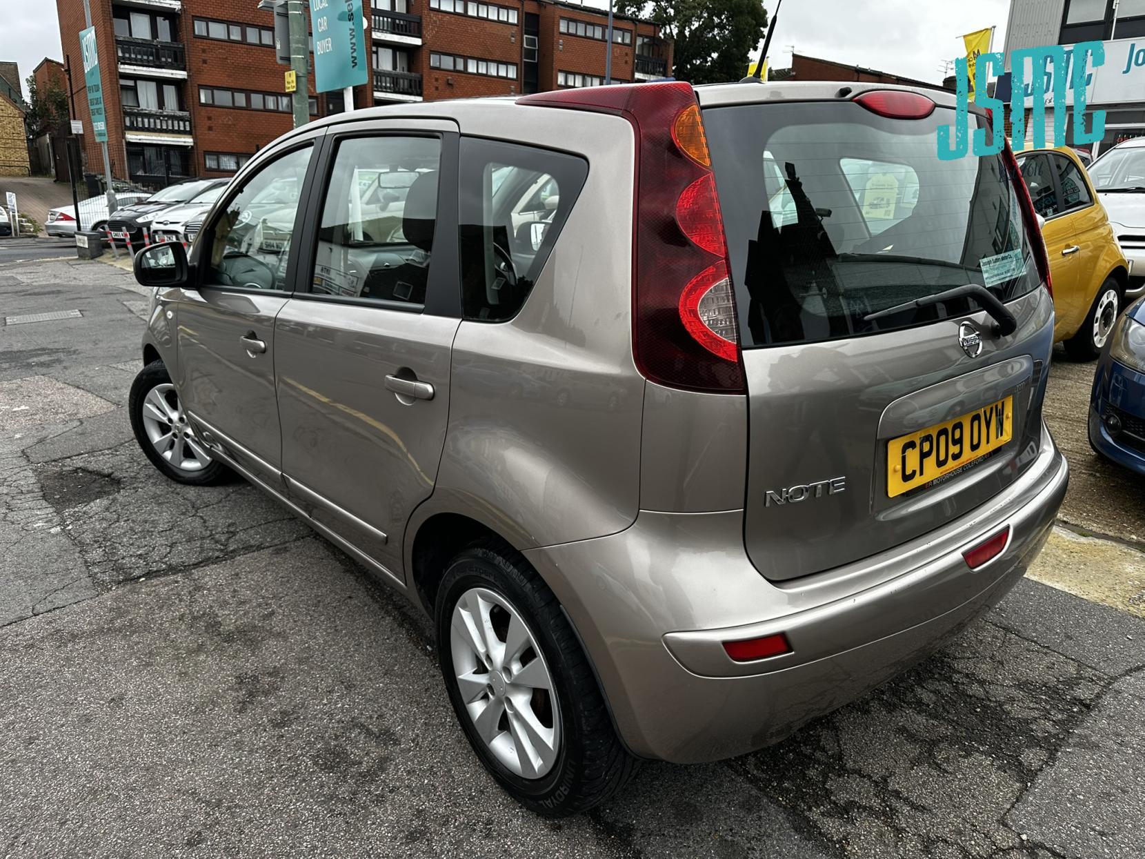 Nissan Note 1.6 16V Acenta Hatchback 5dr Petrol Auto Euro 4 (110 ps)
