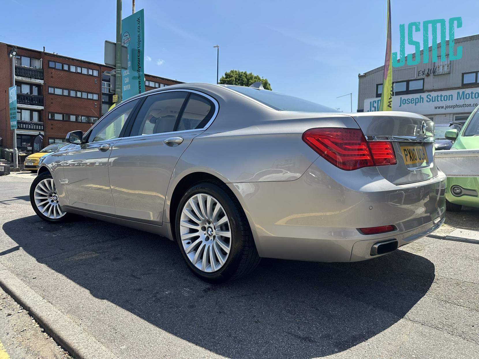 BMW 7 Series 3.0 740i Saloon 4dr Petrol Auto Euro 5 (326 ps)