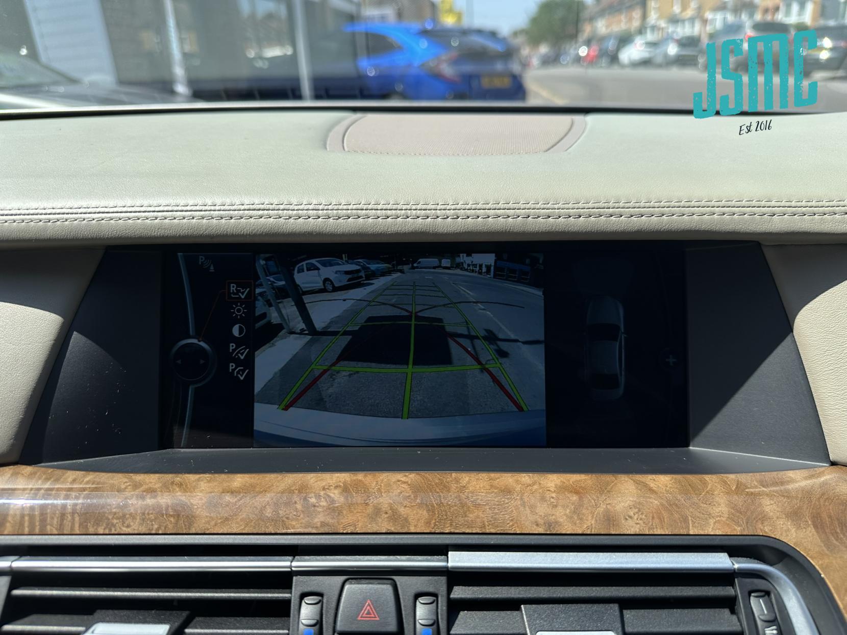 BMW 7 Series 3.0 740i Saloon 4dr Petrol Auto Euro 5 (326 ps)