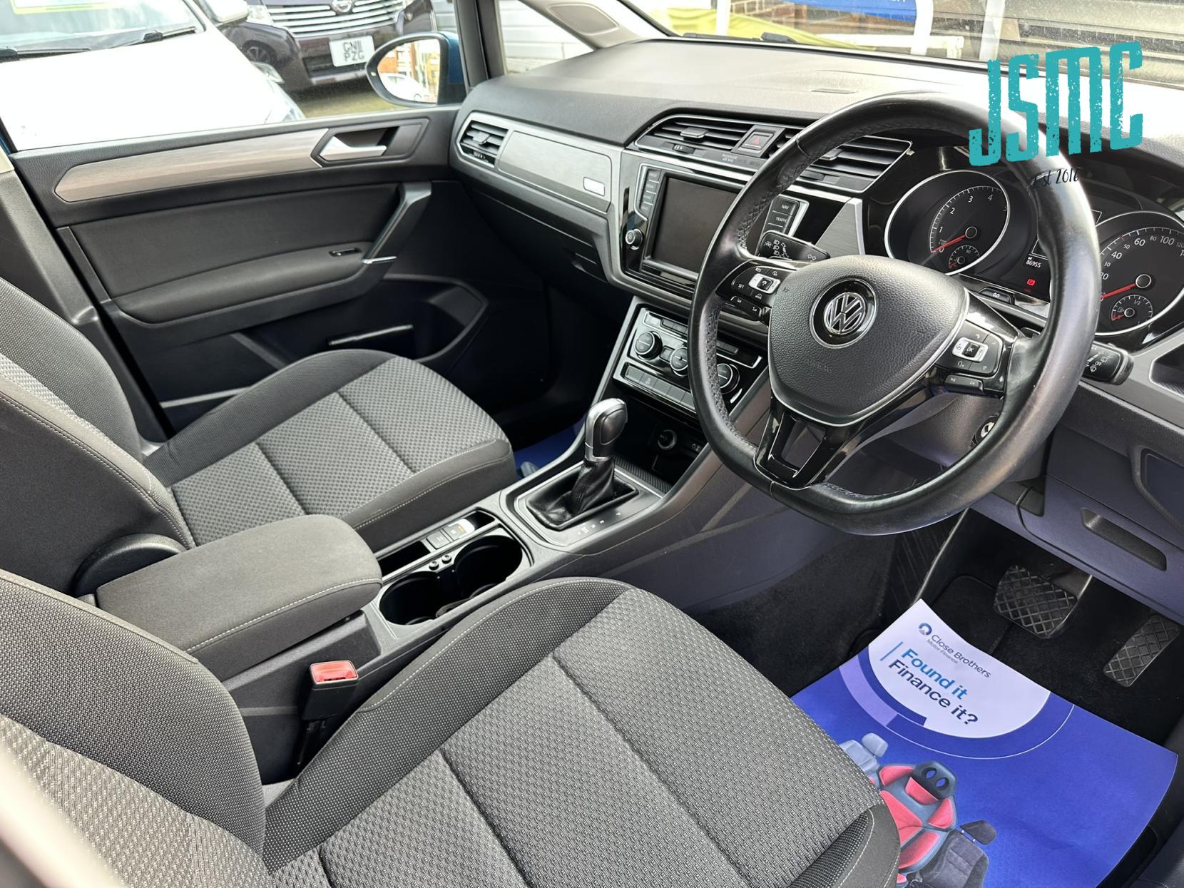 Volkswagen Touran 1.4 TSI SEL MPV 5dr Petrol DSG Euro 6 (s/s) (150 ps)