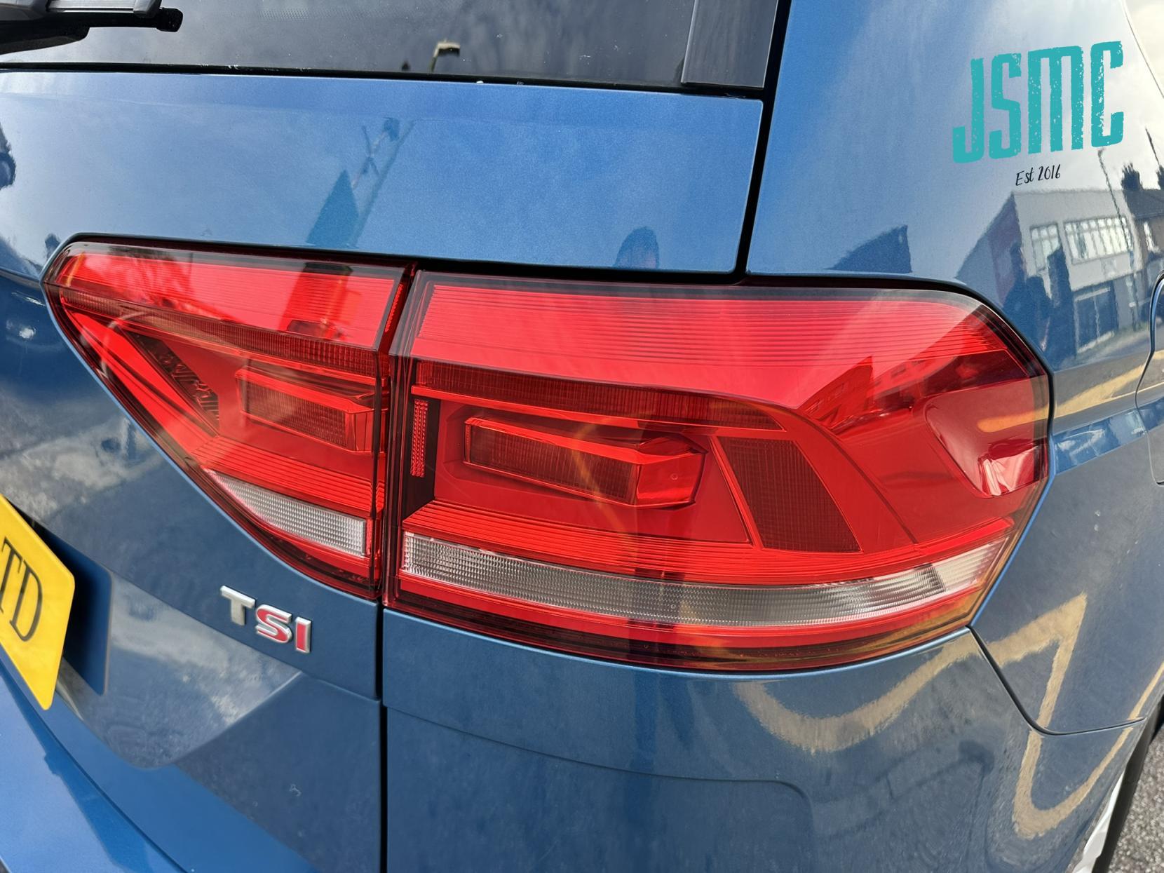 Volkswagen Touran 1.4 TSI SEL MPV 5dr Petrol DSG Euro 6 (s/s) (150 ps)