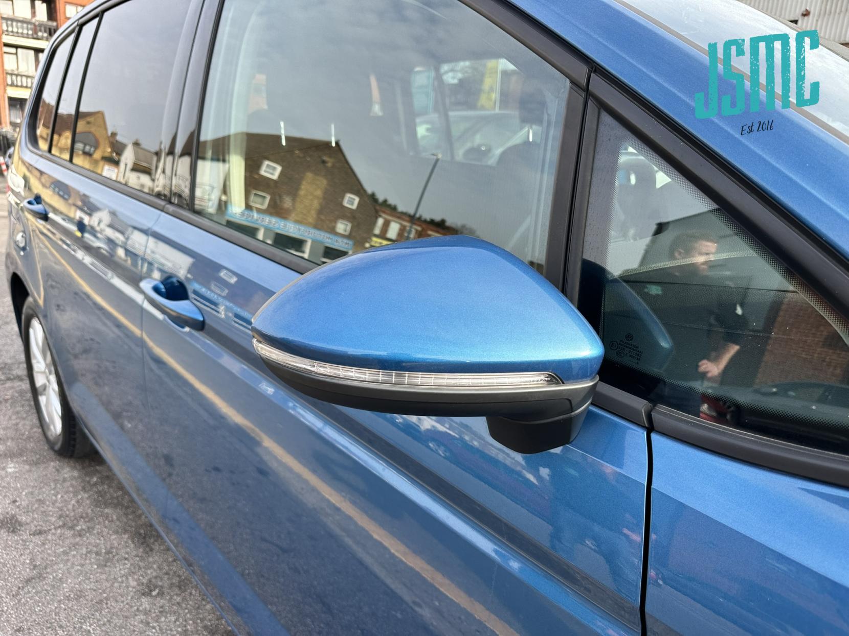 Volkswagen Touran 1.4 TSI SEL MPV 5dr Petrol DSG Euro 6 (s/s) (150 ps)