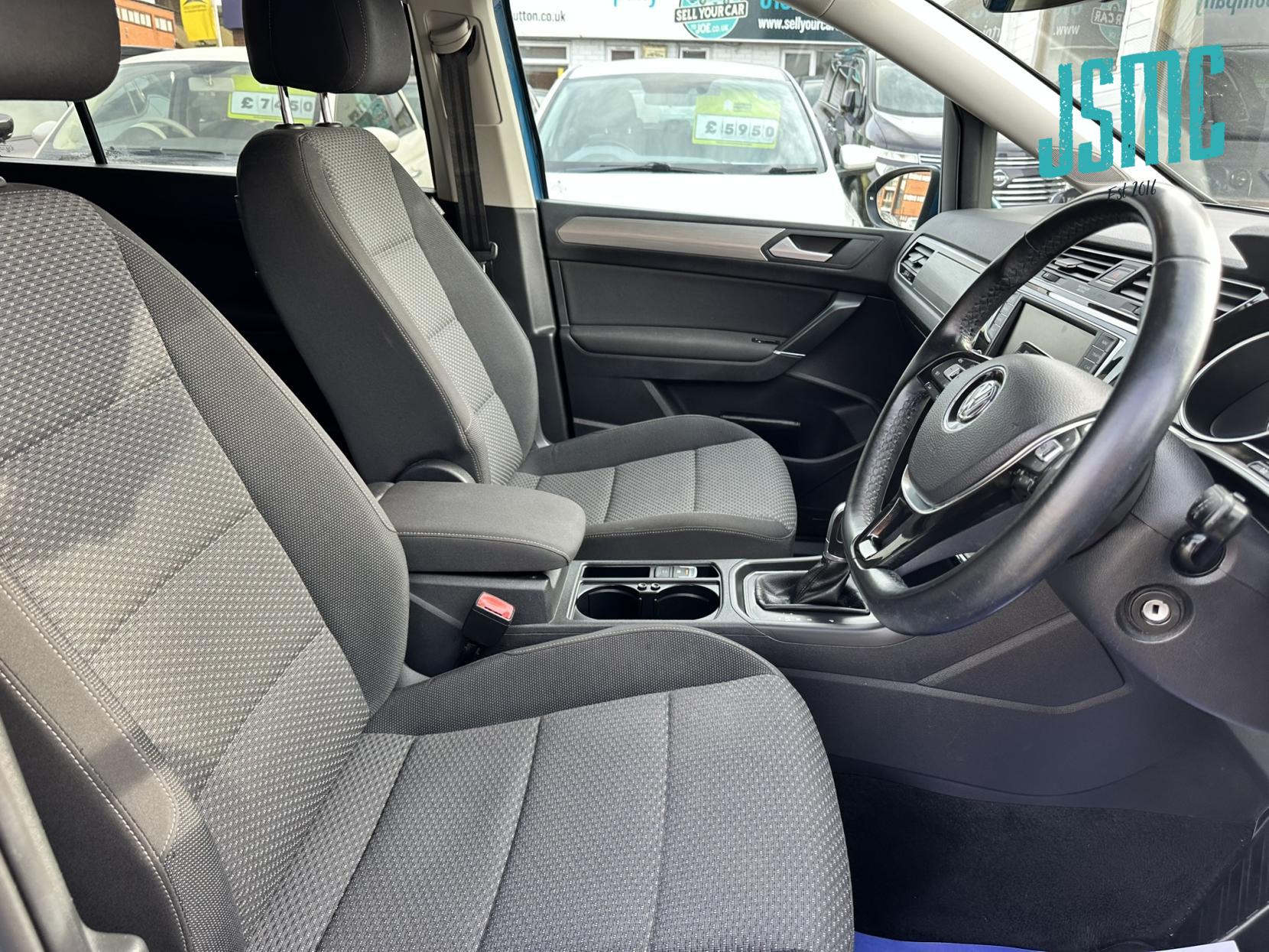 Volkswagen Touran 1.4 TSI SEL MPV 5dr Petrol DSG Euro 6 (s/s) (150 ps)