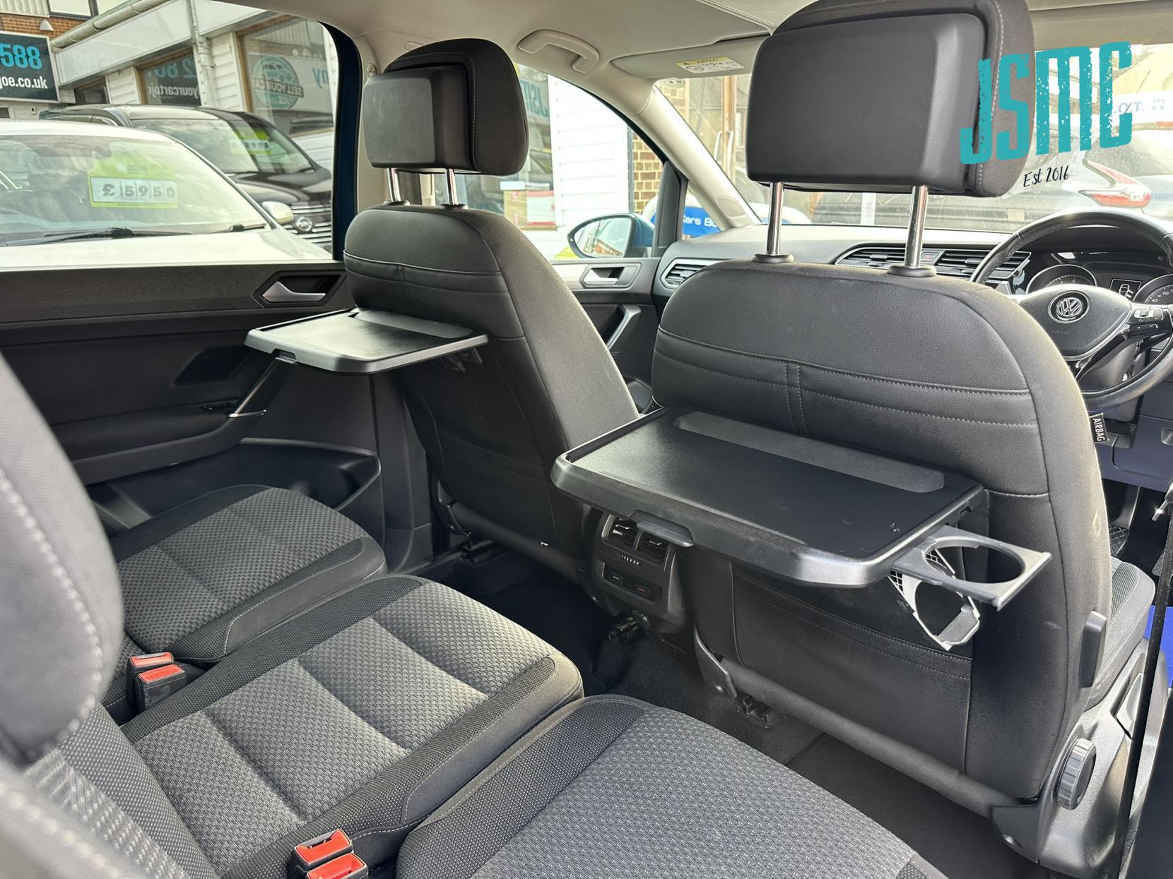 Volkswagen Touran 1.4 TSI SEL MPV 5dr Petrol DSG Euro 6 (s/s) (150 ps)