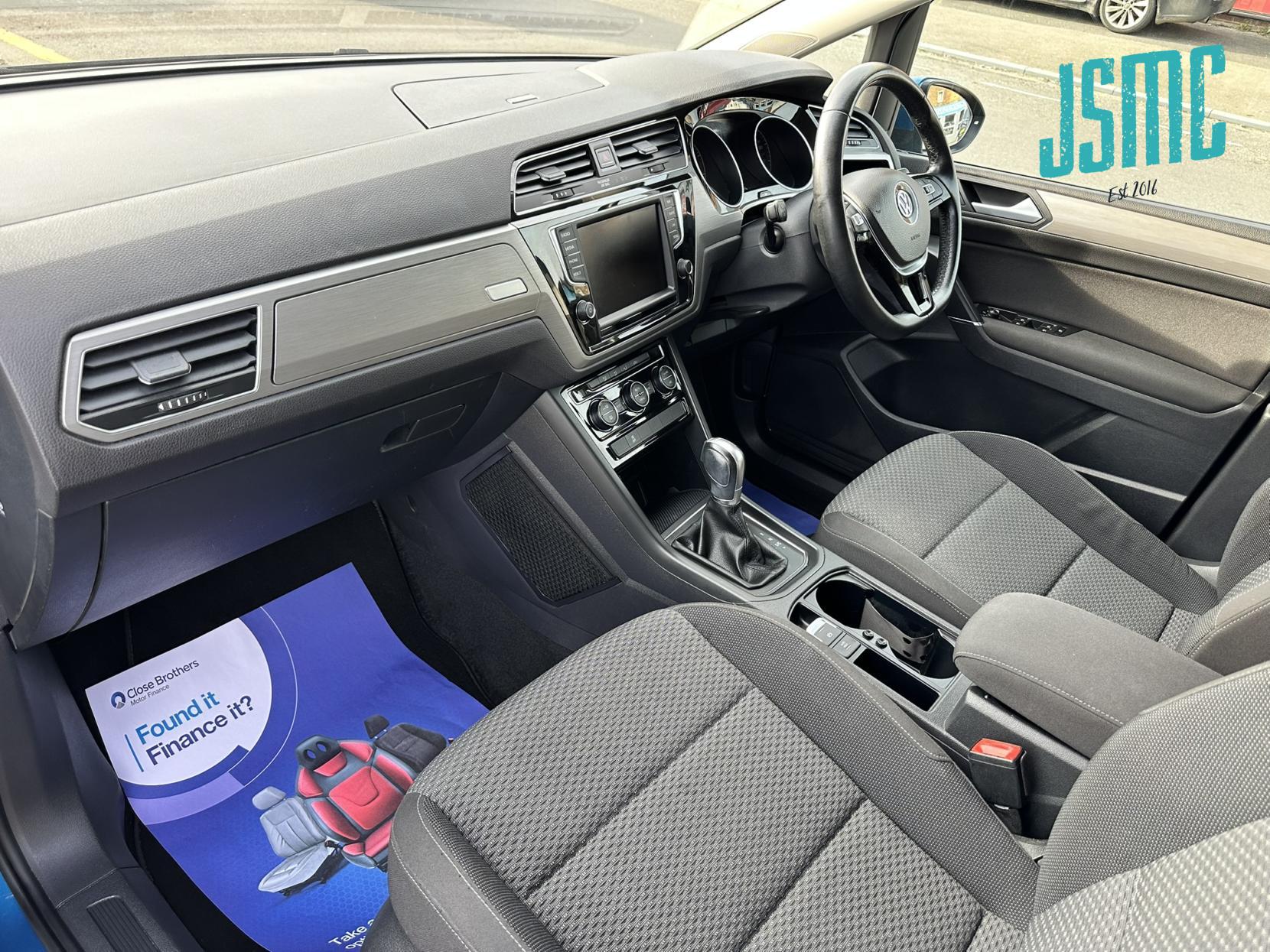 Volkswagen Touran 1.4 TSI SEL MPV 5dr Petrol DSG Euro 6 (s/s) (150 ps)