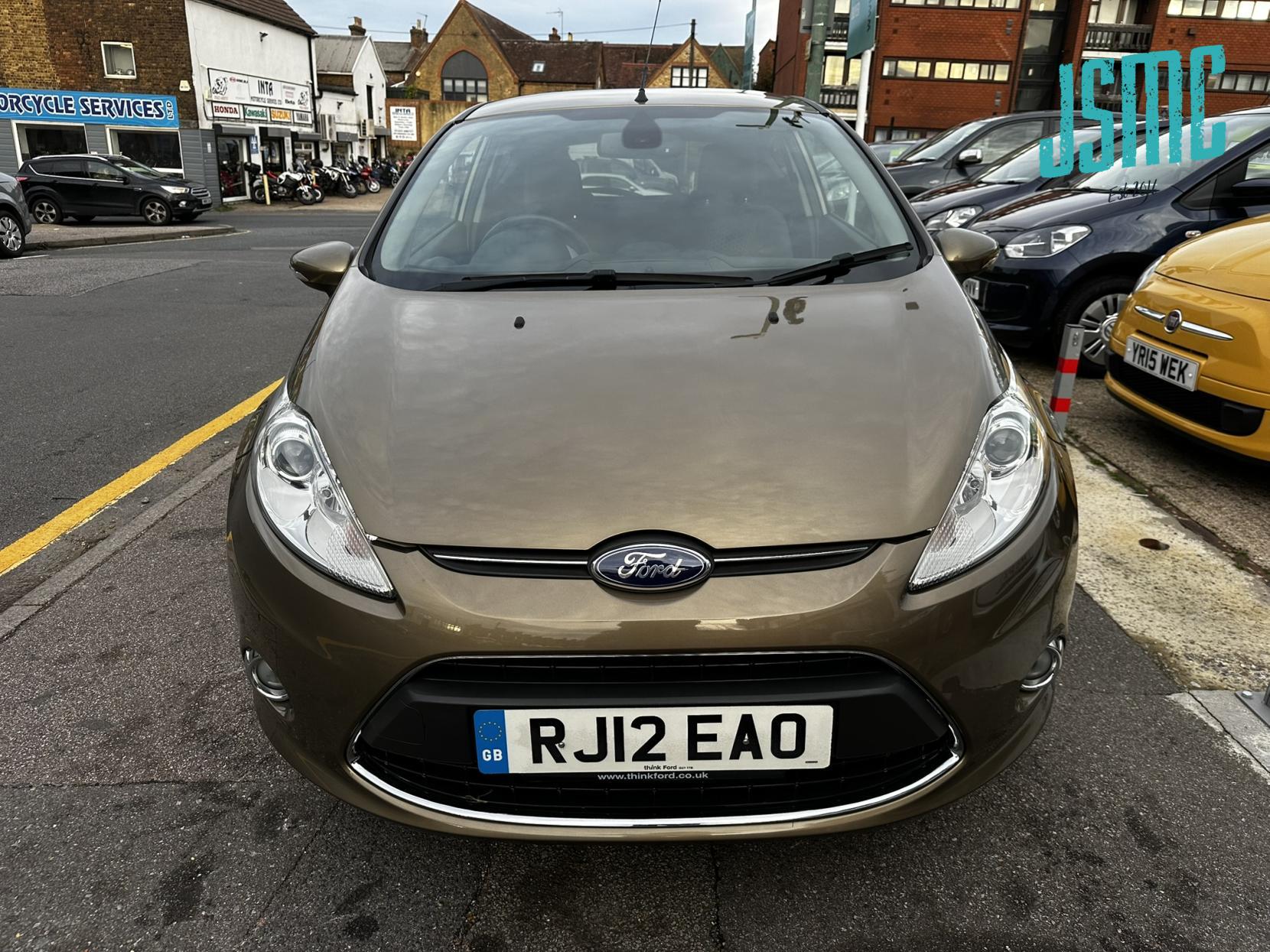 Ford Fiesta 1.4 Titanium Hatchback 3dr Petrol Automatic (154 g/km, 94 bhp)