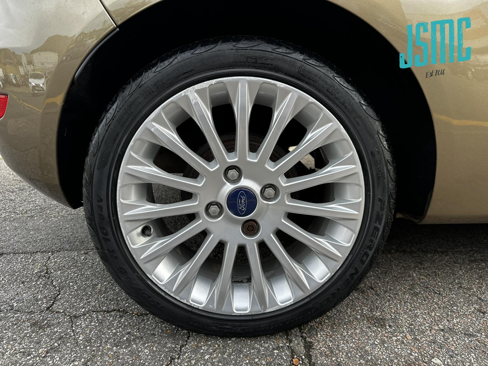 Ford Fiesta 1.4 Titanium Hatchback 3dr Petrol Automatic (154 g/km, 94 bhp)