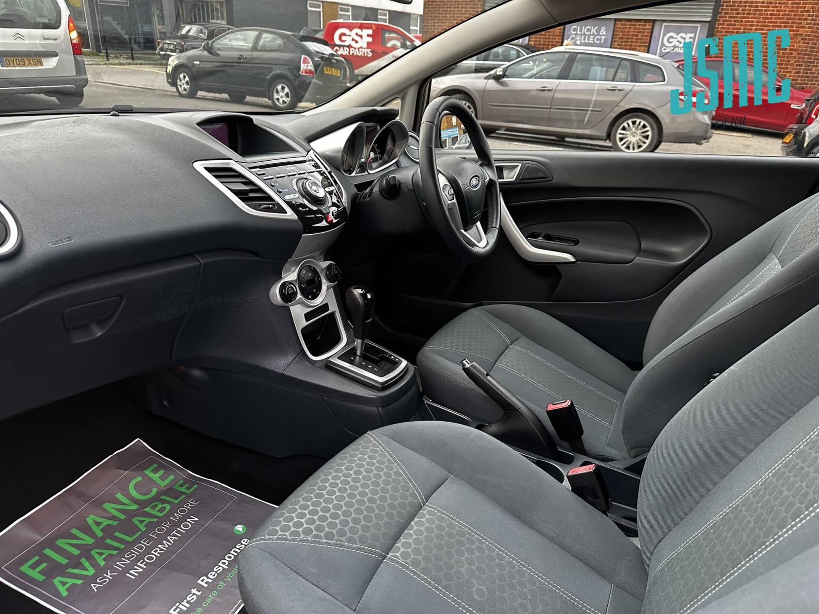 Ford Fiesta 1.4 Titanium Hatchback 3dr Petrol Automatic (154 g/km, 94 bhp)