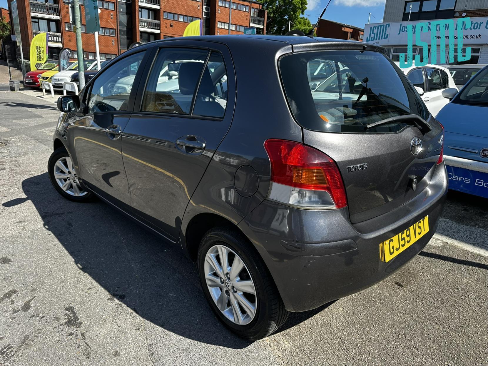 Toyota Yaris 1.33 Dual VVT-i TR Hatchback 5dr Petrol MultiMode Euro 4 (s/s) (101 ps)