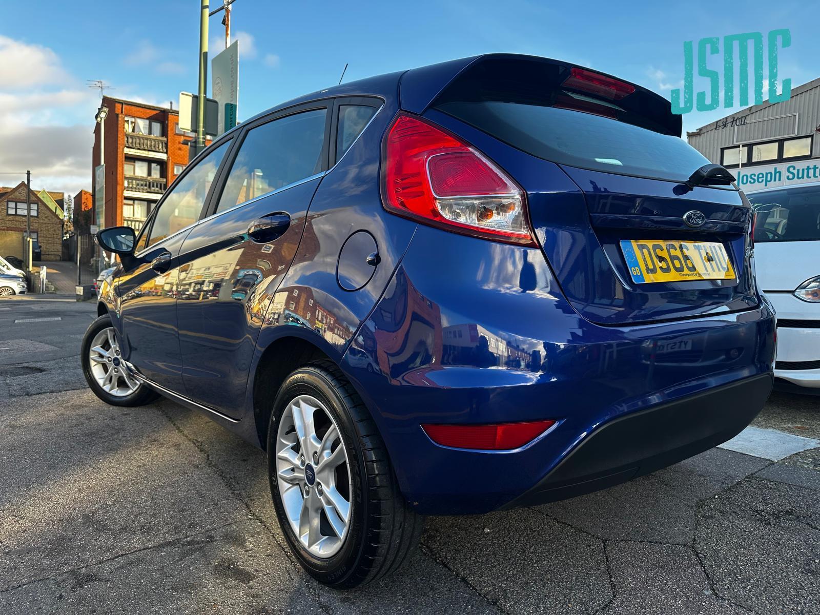 Ford Fiesta 1.25 Zetec Hatchback 5dr Petrol Manual Euro 6 (82 ps)