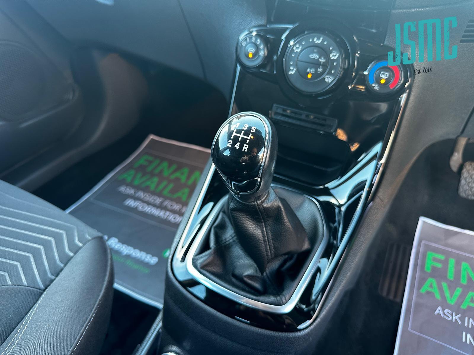 Ford Fiesta 1.25 Zetec Hatchback 5dr Petrol Manual Euro 6 (82 ps)