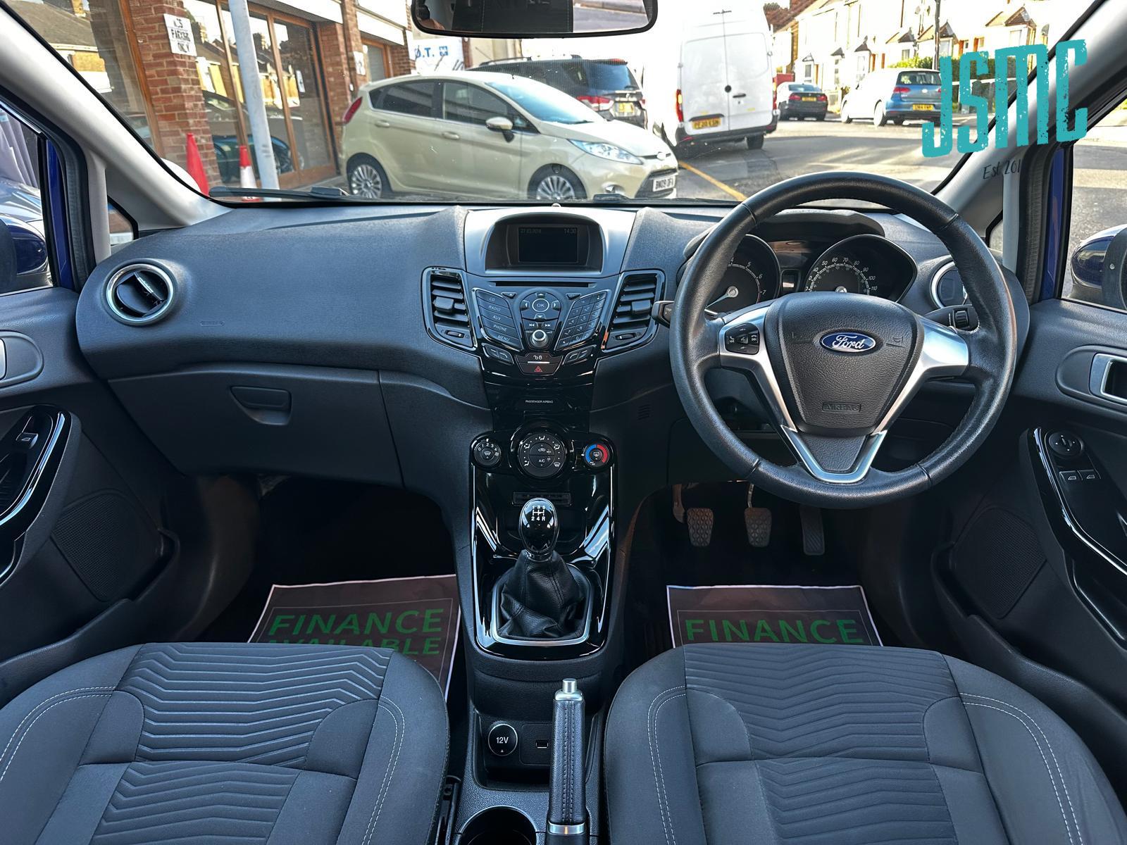 Ford Fiesta 1.25 Zetec Hatchback 5dr Petrol Manual Euro 6 (82 ps)