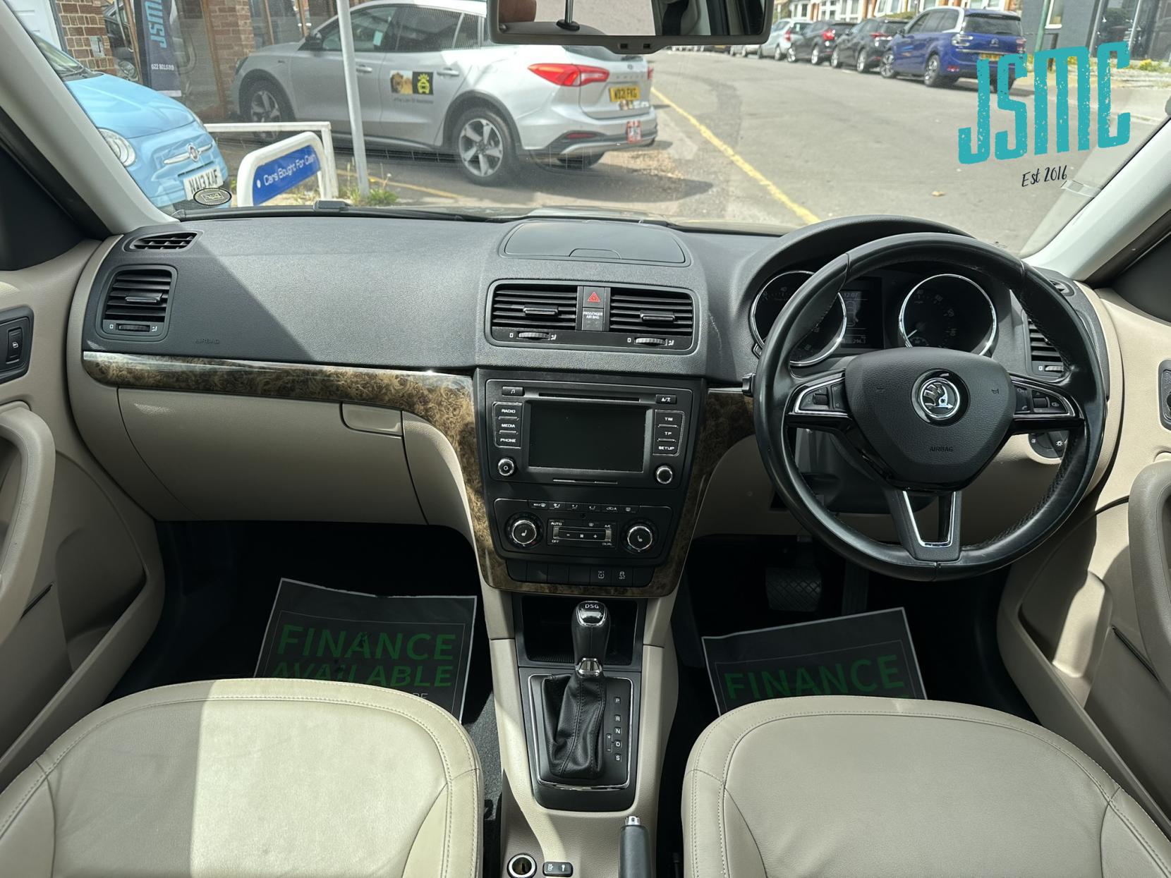 Skoda Yeti 1.2 TSI Elegance SUV 5dr Petrol DSG Euro 5 (105 ps)