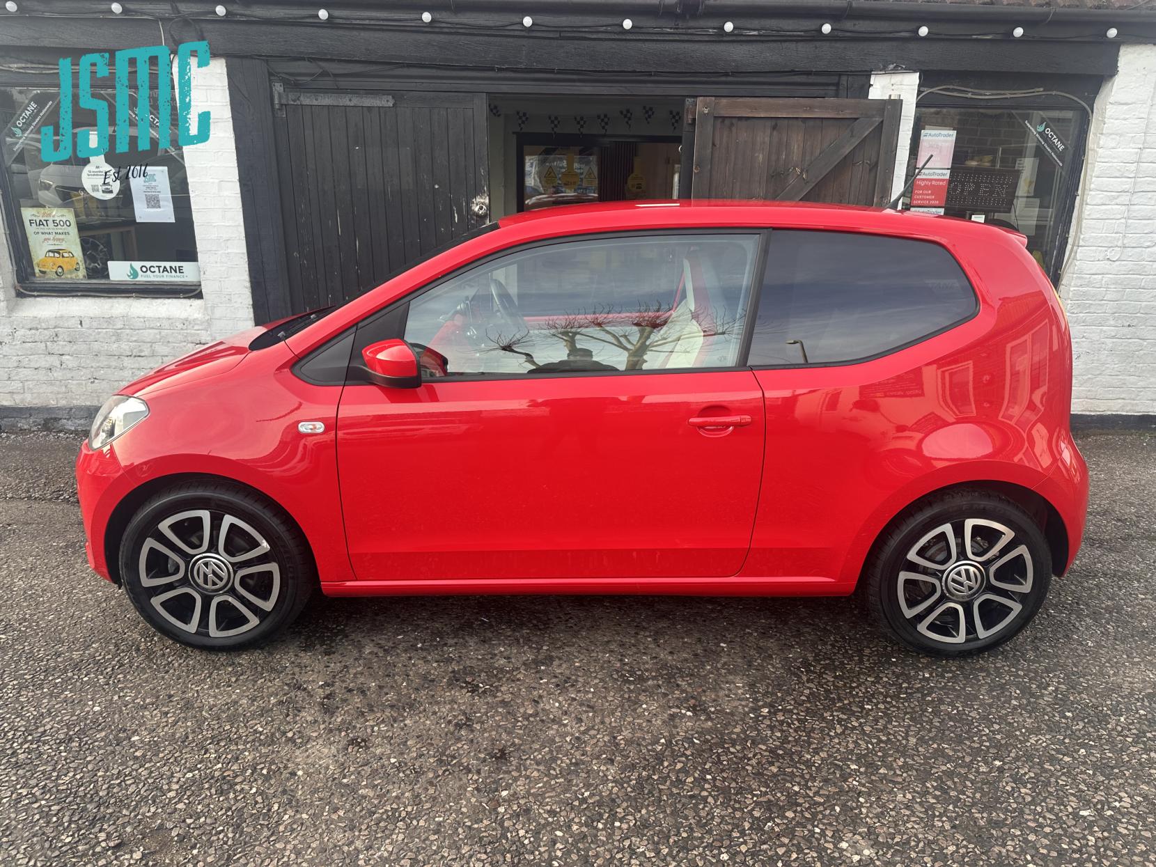 Volkswagen up! 1.0 High up! Hatchback 3dr Petrol Manual Euro 6 (75 ps)