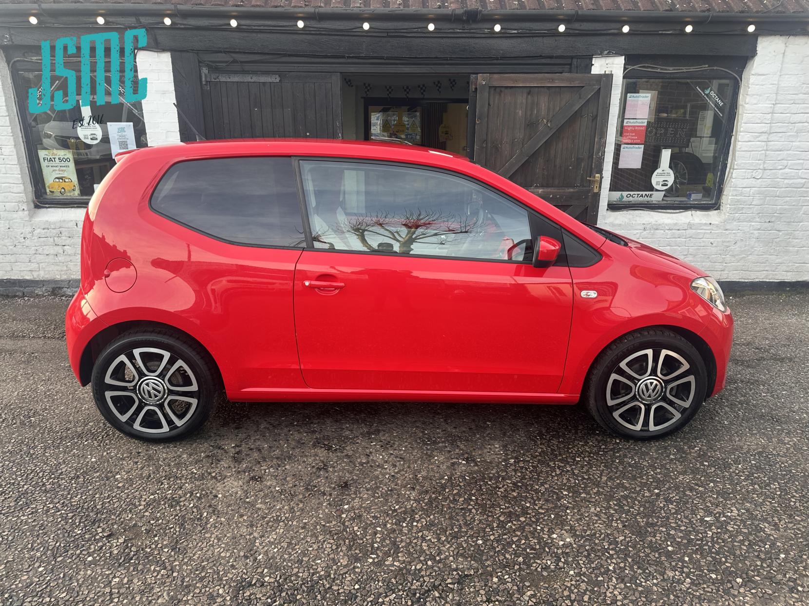 Volkswagen up! 1.0 High up! Hatchback 3dr Petrol Manual Euro 6 (75 ps)