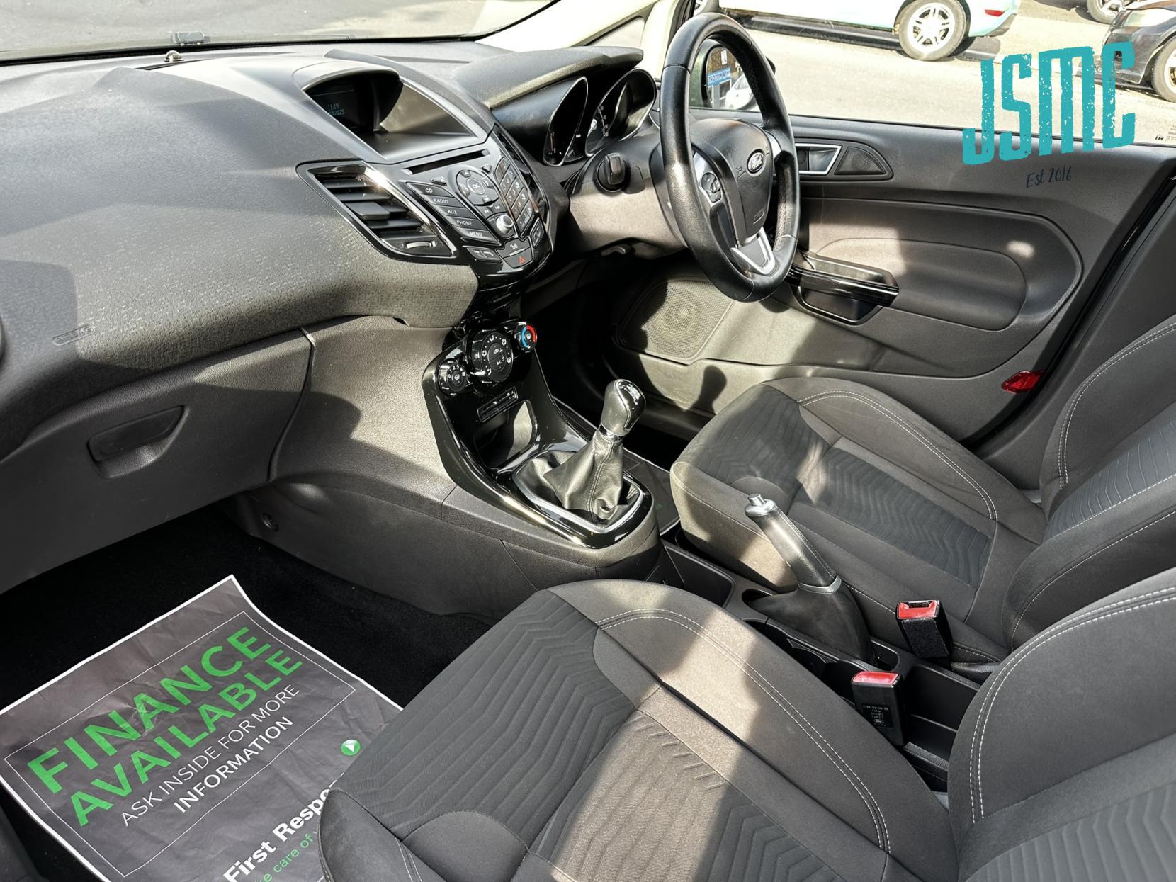 Ford Fiesta 1.25 Zetec Hatchback 5dr Petrol Manual Euro 6 (82 ps)