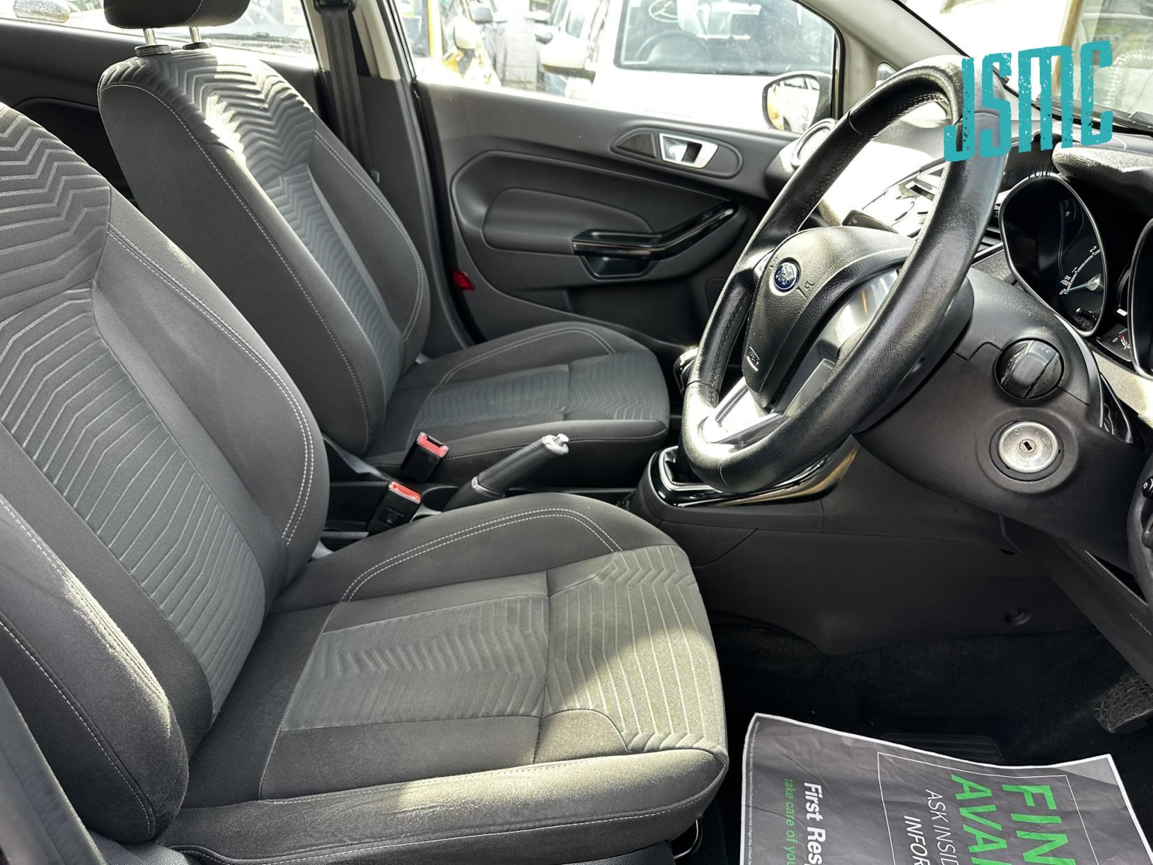 Ford Fiesta 1.25 Zetec Hatchback 5dr Petrol Manual Euro 6 (82 ps)