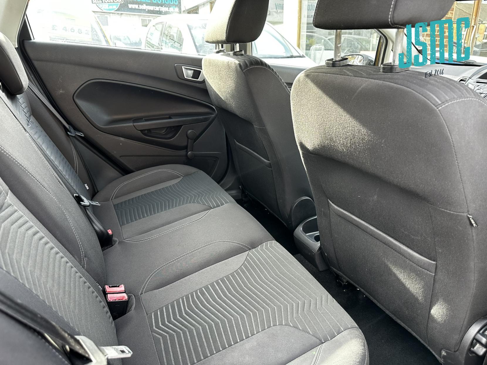 Ford Fiesta 1.25 Zetec Hatchback 5dr Petrol Manual Euro 6 (82 ps)