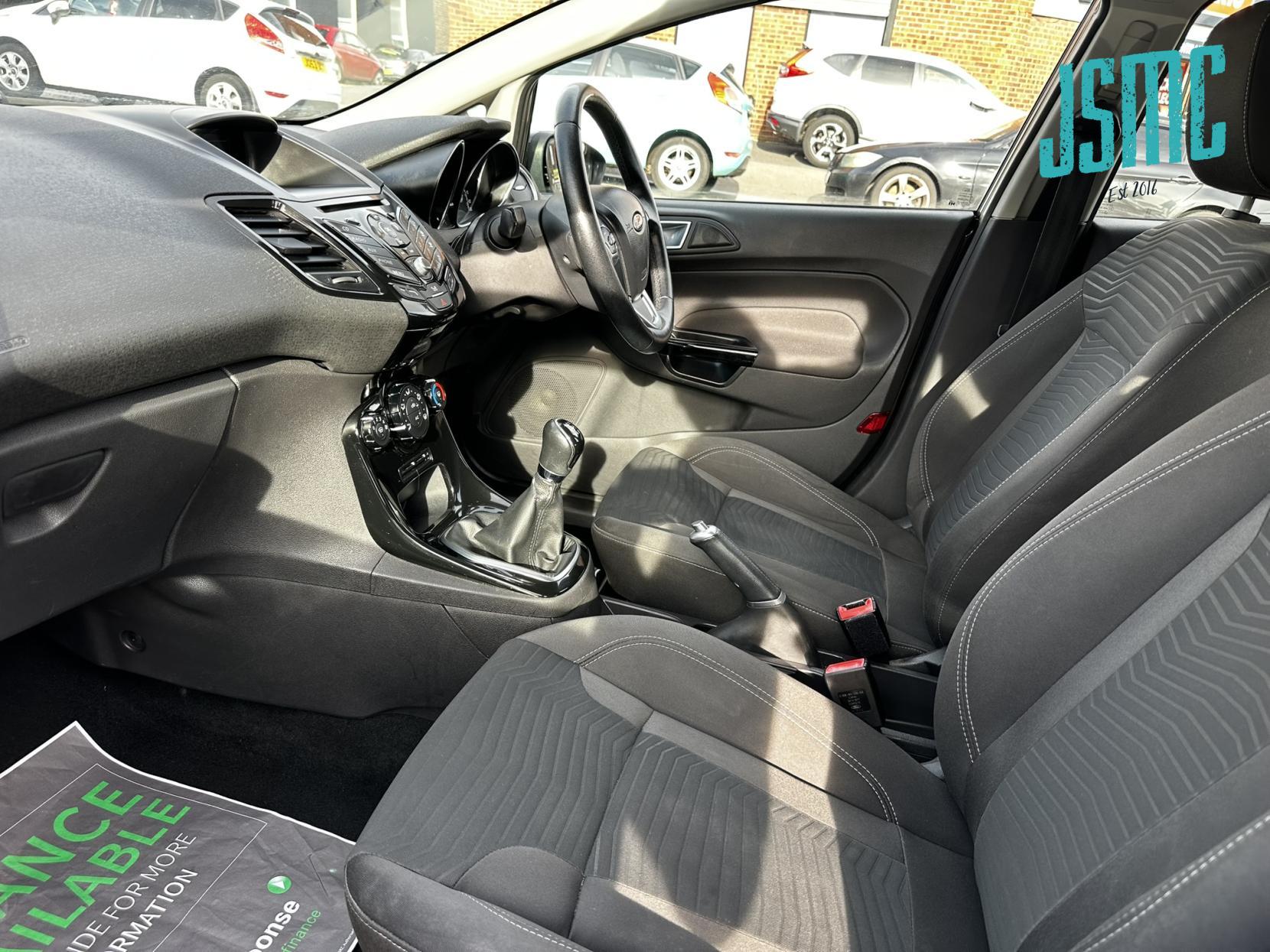 Ford Fiesta 1.25 Zetec Hatchback 5dr Petrol Manual Euro 6 (82 ps)