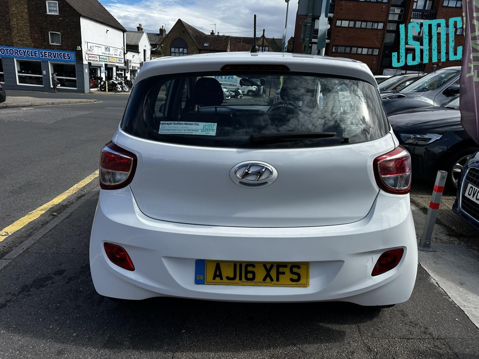 Hyundai i10 1.0 S Hatchback 5dr Petrol Manual Euro 5 (66 ps)