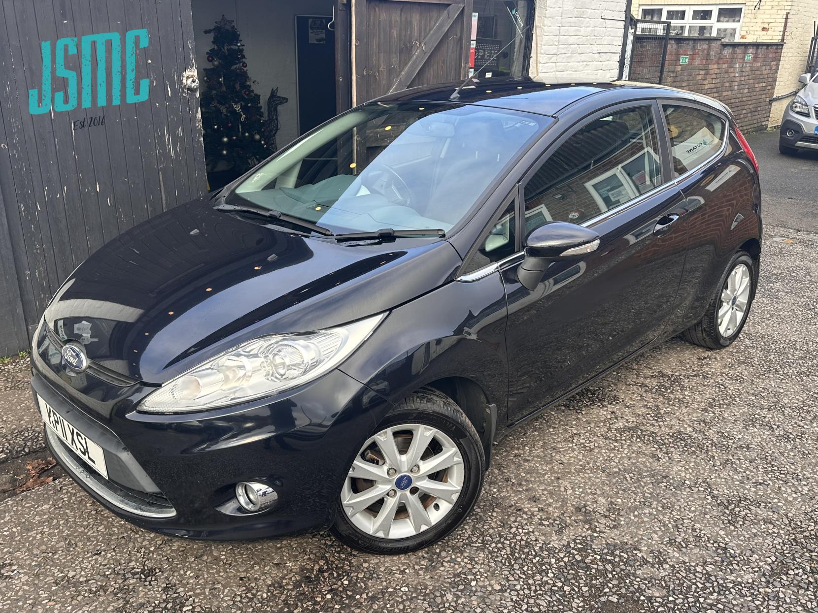 Ford Fiesta 1.25 Zetec Hatchback 3dr Petrol Manual (129 g/km, 81 bhp)