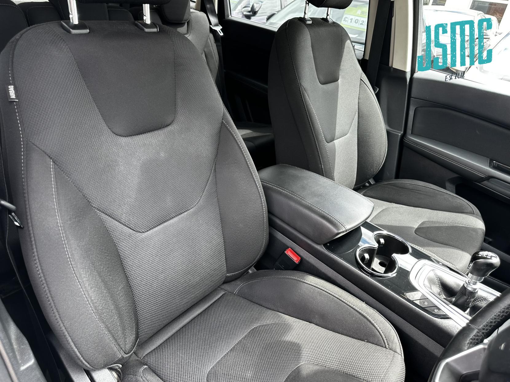 Ford S-Max 2.0 TDCi Titanium MPV 5dr Diesel Manual Euro 6 (s/s) (150 ps)