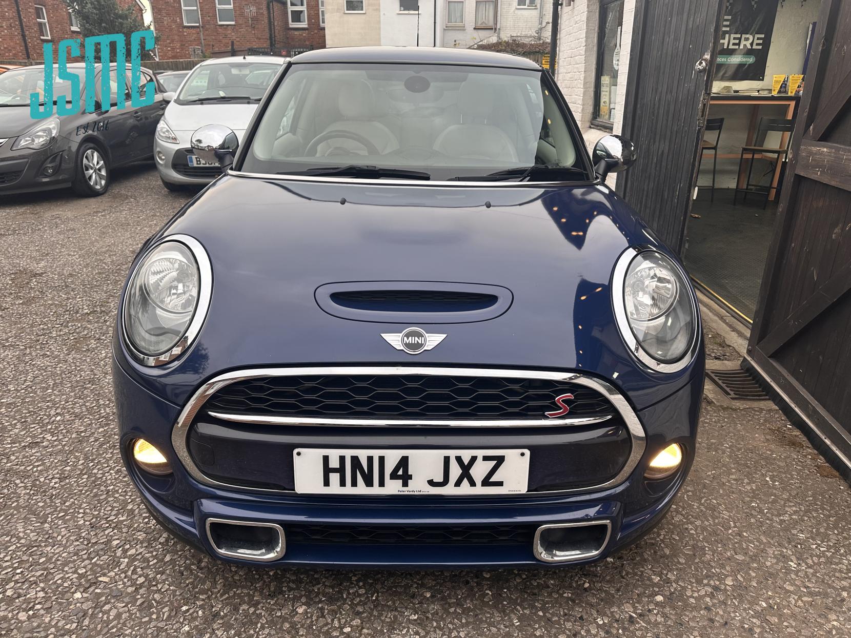 MINI Hatch 2.0 Cooper S Hatchback 3dr Petrol Auto Euro 6 (s/s) (192 ps)