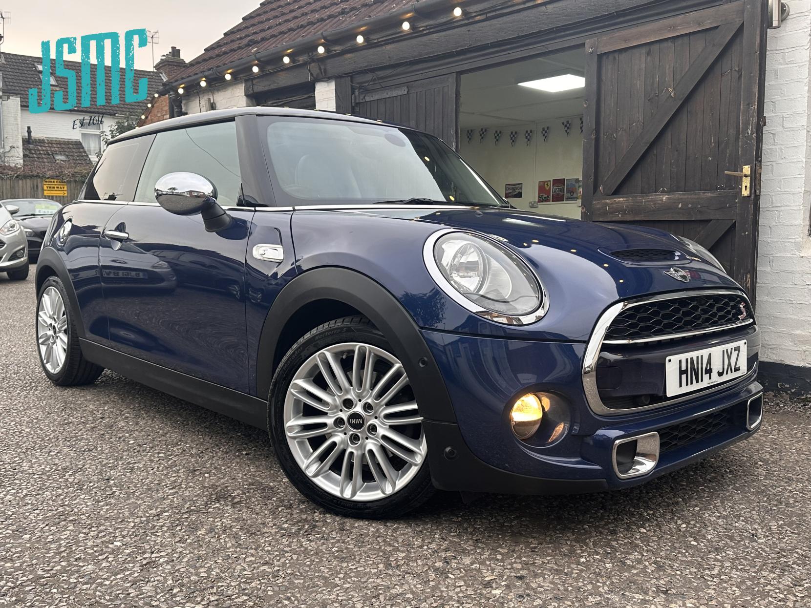 MINI Hatch 2.0 Cooper S Hatchback 3dr Petrol Auto Euro 6 (s/s) (192 ps)