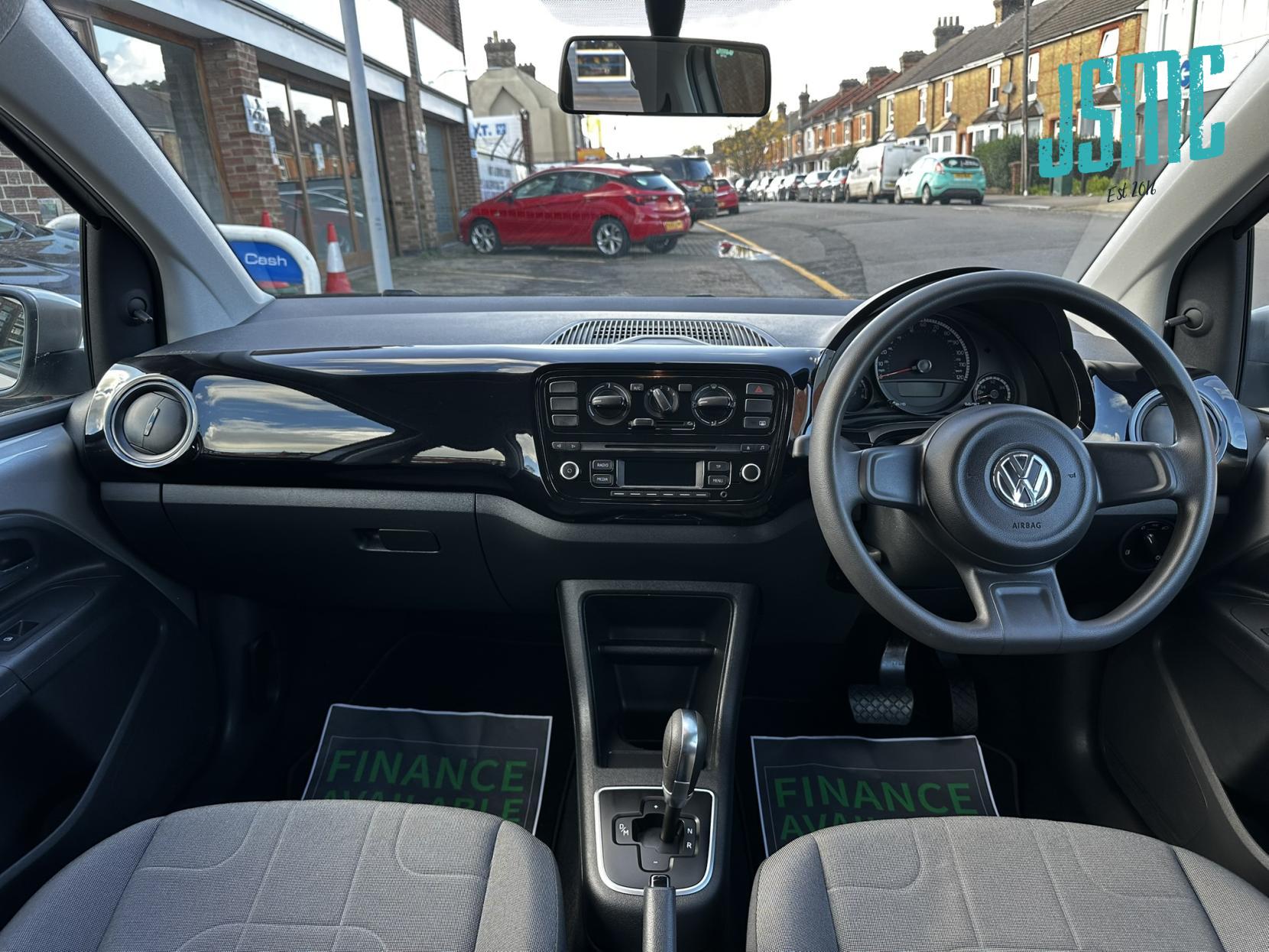 Volkswagen up! 1.0 Move up! Hatchback 5dr Petrol ASG Euro 5 (60 ps)