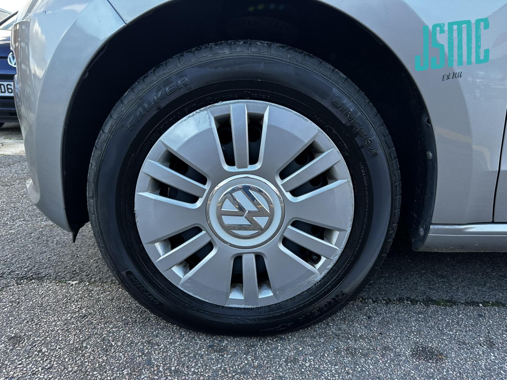 Volkswagen up! 1.0 Move up! Hatchback 5dr Petrol ASG Euro 5 (60 ps)