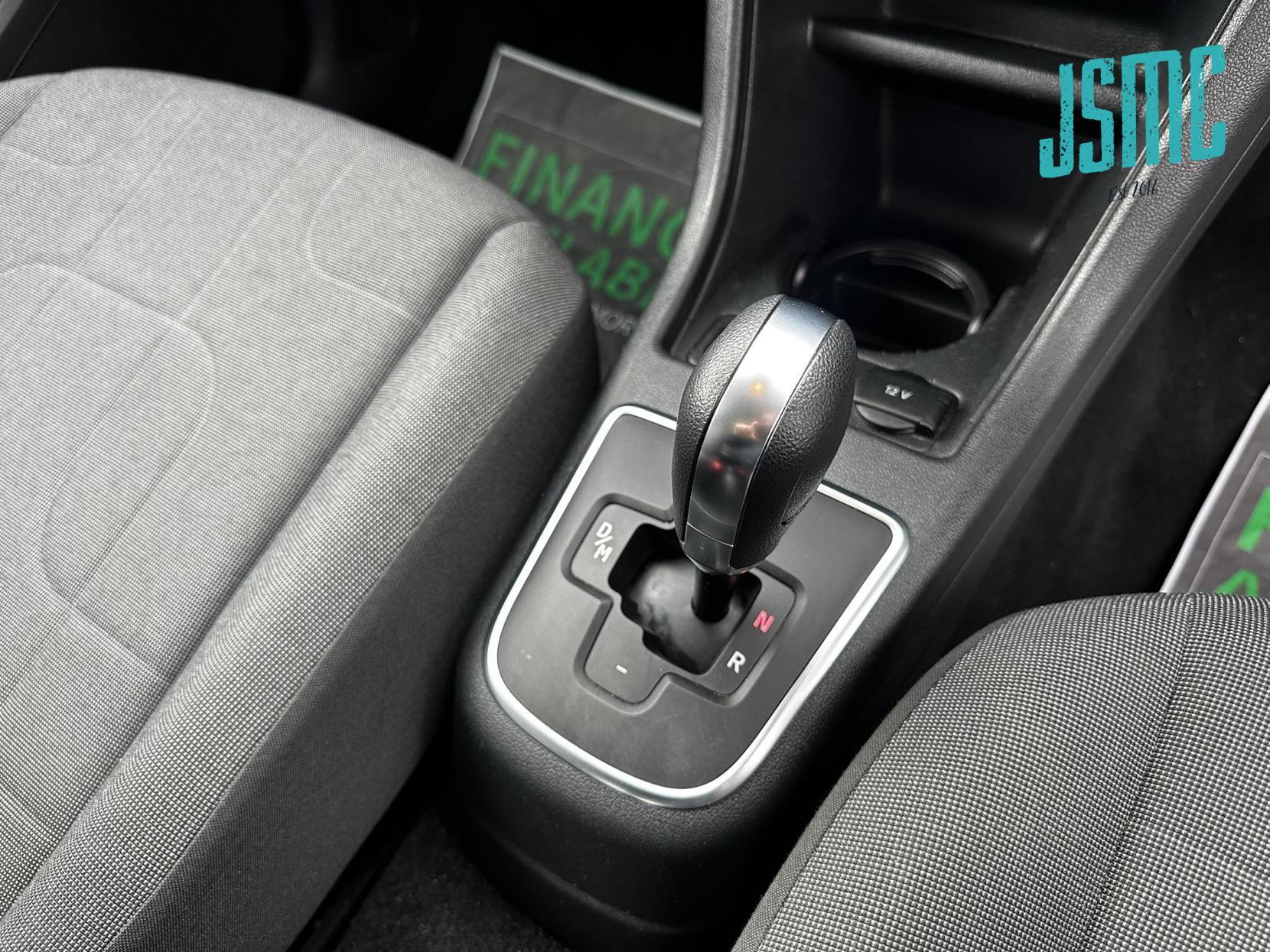 Volkswagen up! 1.0 Move up! Hatchback 5dr Petrol ASG Euro 5 (60 ps)