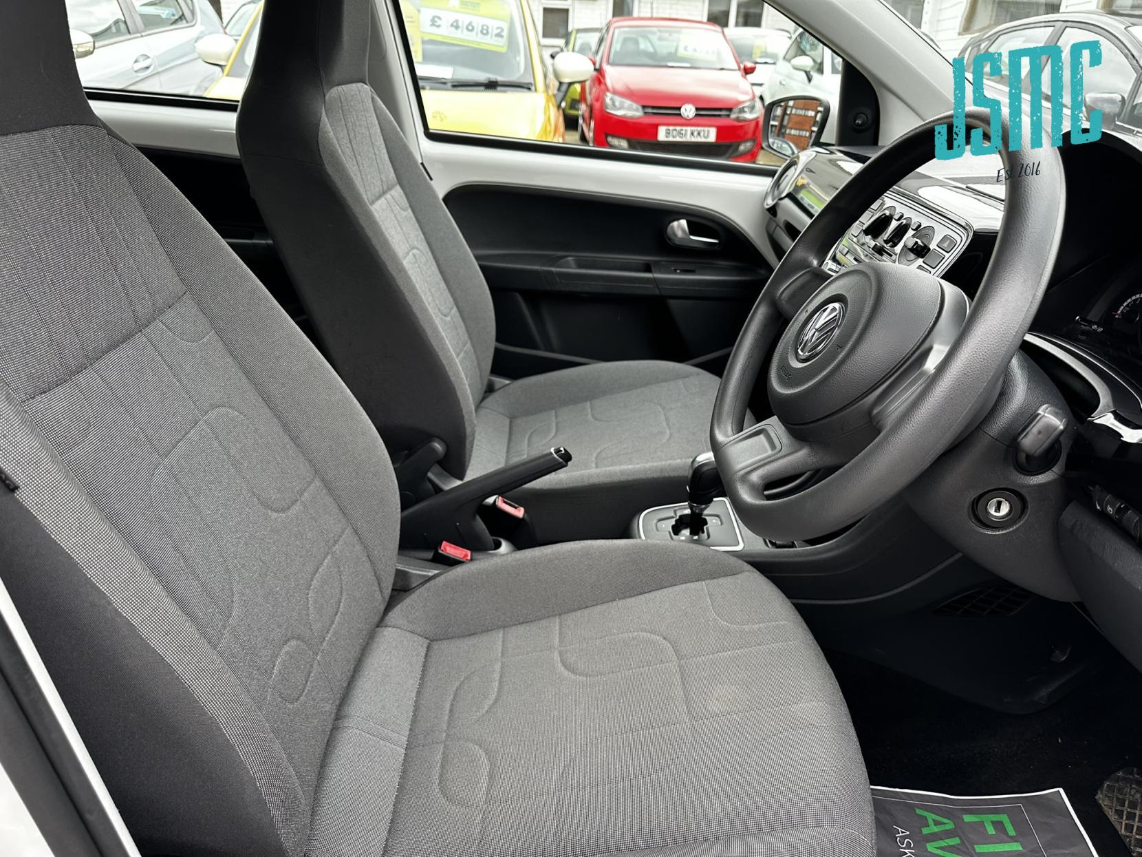 Volkswagen up! 1.0 Move up! Hatchback 5dr Petrol ASG Euro 5 (60 ps)