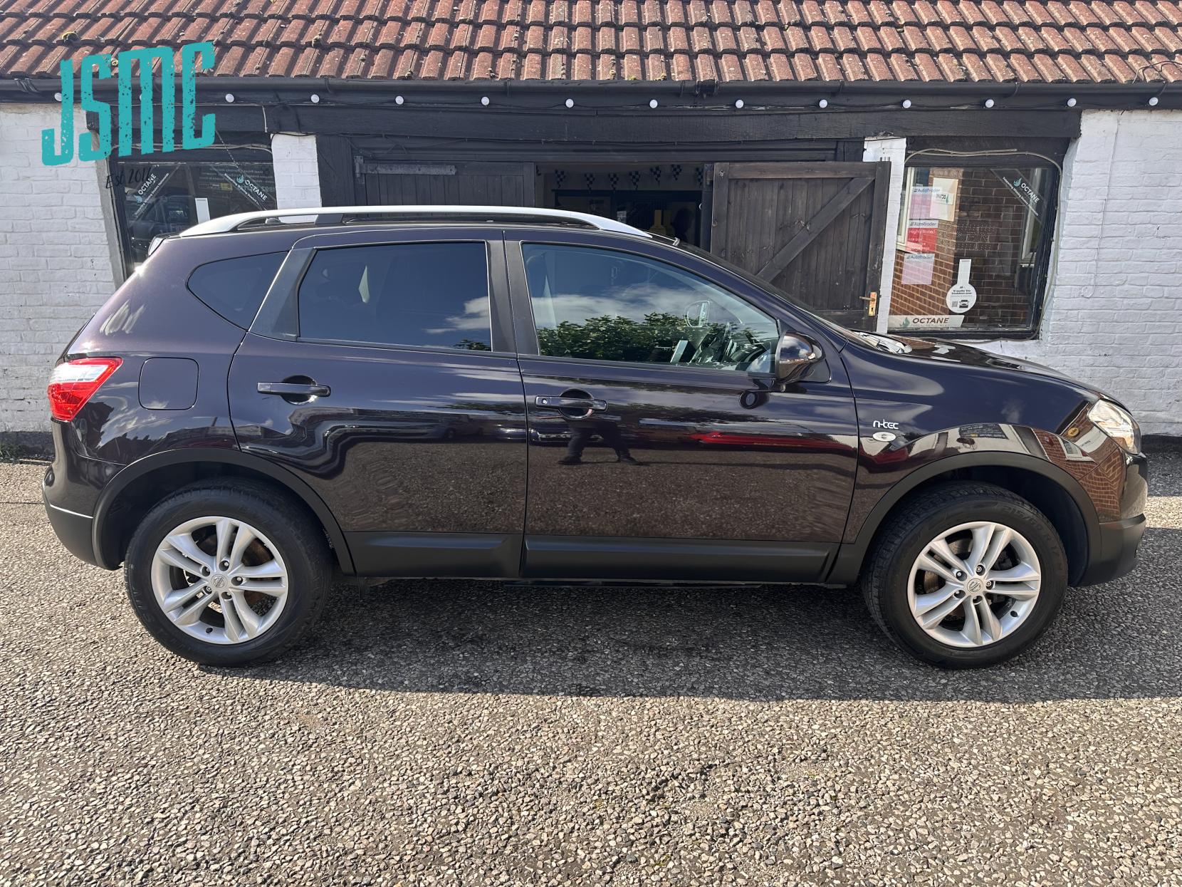 Nissan Qashqai 1.6 n-tec SUV 5dr Petrol Manual 2WD Euro 4 (115 ps)