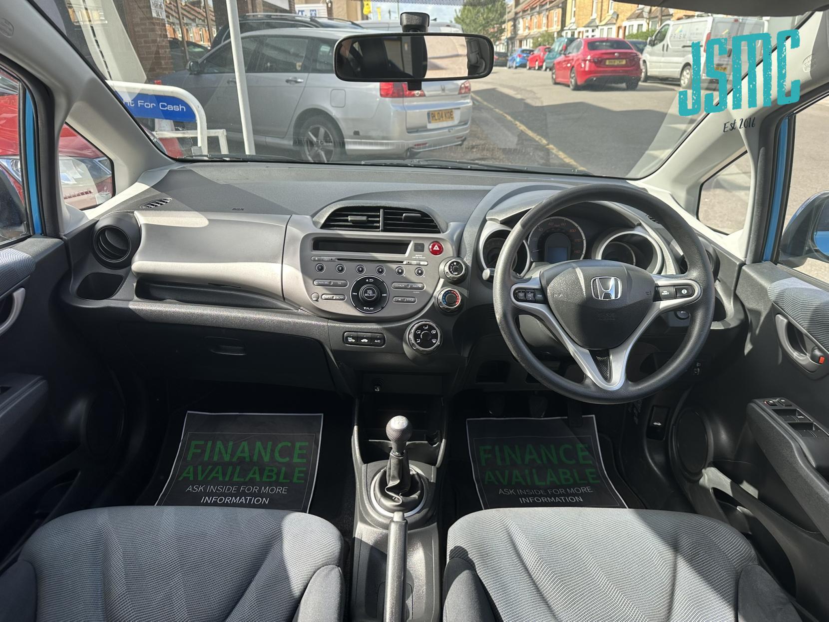 Honda Jazz 1.4 i-VTEC ES Hatchback 5dr Petrol Manual Euro 4 (100 ps)