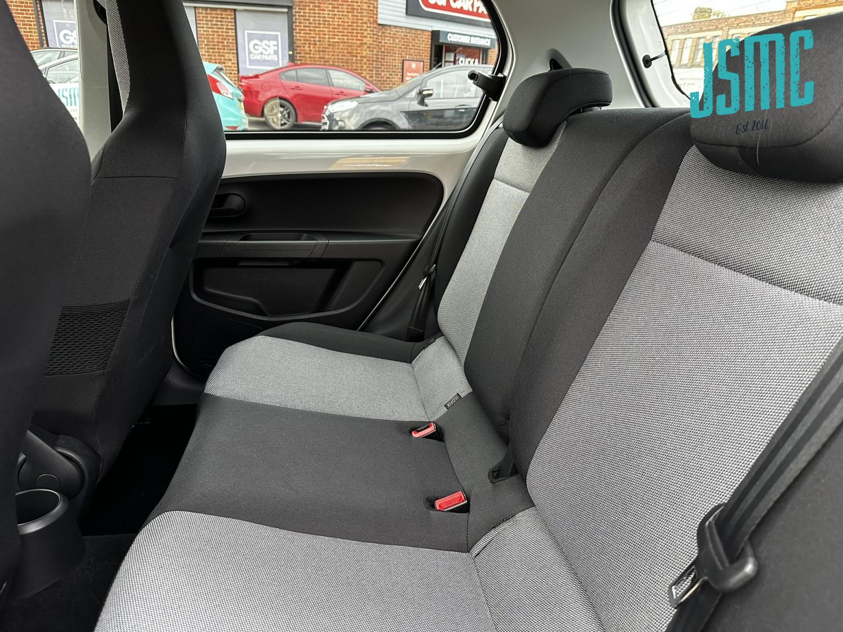 Skoda Citigo 1.0 MPI SE Hatchback 5dr Petrol ASG Euro 5 (60 ps)