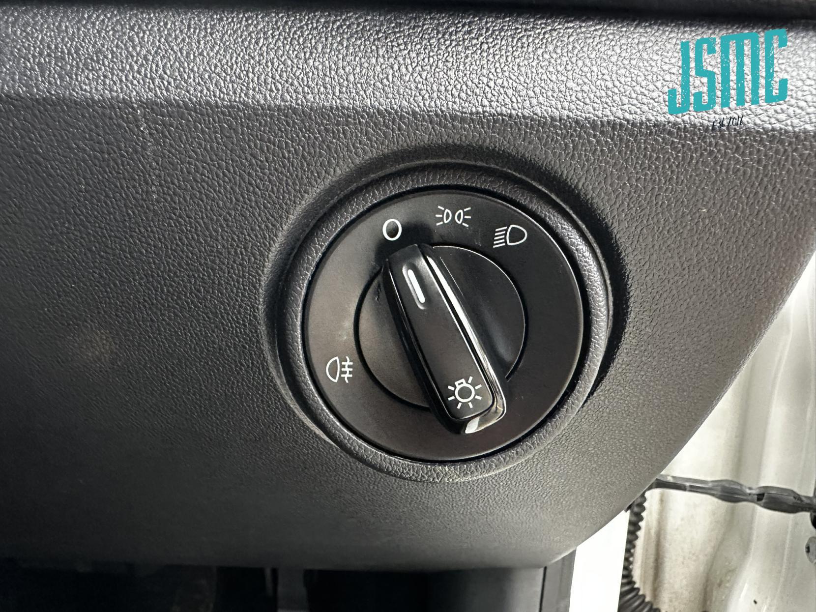 Skoda Citigo 1.0 MPI SE Hatchback 5dr Petrol ASG Euro 5 (60 ps)