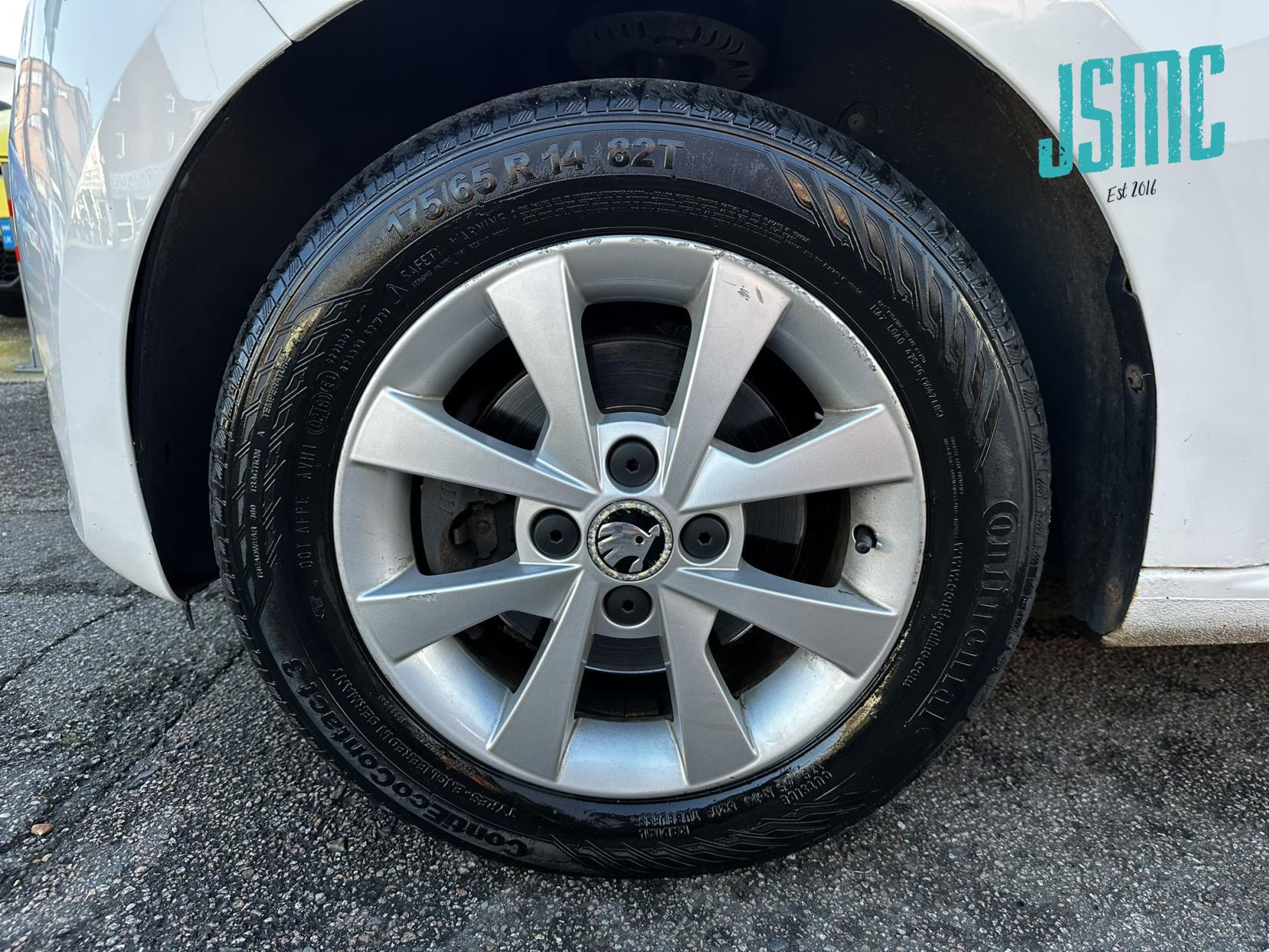 Skoda Citigo 1.0 MPI SE Hatchback 5dr Petrol ASG Euro 5 (60 ps)